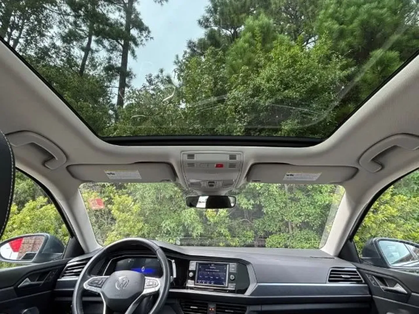 2024 /Titan Black Volkswagen Jetta 1.5T SE (3VW7M7BU8RM) with an 1.5L I-4 gasoline direct injection engine, located at 2761 East Hwy 501, Conway, SC, 29526, (843) 331-1151, 33.781528, -78.989883 - **Discover Your Next Adventure with the 2024 Volkswagen Jetta at Car City - Conway!** <br /> <br /> Are you searching for the perfect sedan that combines style, comfort, and affordability for your daily commute or weekend getaways? Look no further! The 2024 Volkswagen Jetta, now available at Car Cit - Photo#9
