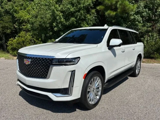 2022 Cadillac Escalade ESV 4WD Premium Luxury