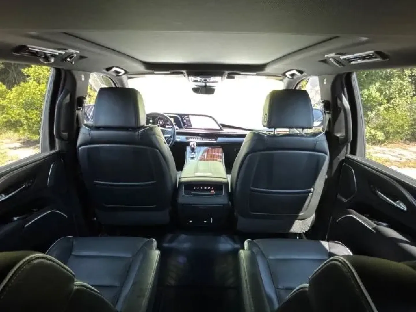 2022 Cadillac Escalade ESV 4WD Premium Luxury (1GYS4KKL7NR) with an Other engine, located at 2761 East Hwy 501, Conway, SC, 29526, (843) 331-1151, 33.781528, -78.989883 - Discover the ultimate blend of luxury, space, and performance with this stunning 2022 Cadillac Escalade ESV, now available at Car City - Conway in Conway, SC. This vehicle is perfect for growing families, weekend adventurers, or anyone who values comfort and top-tier features on daily commutes. With - Photo#10