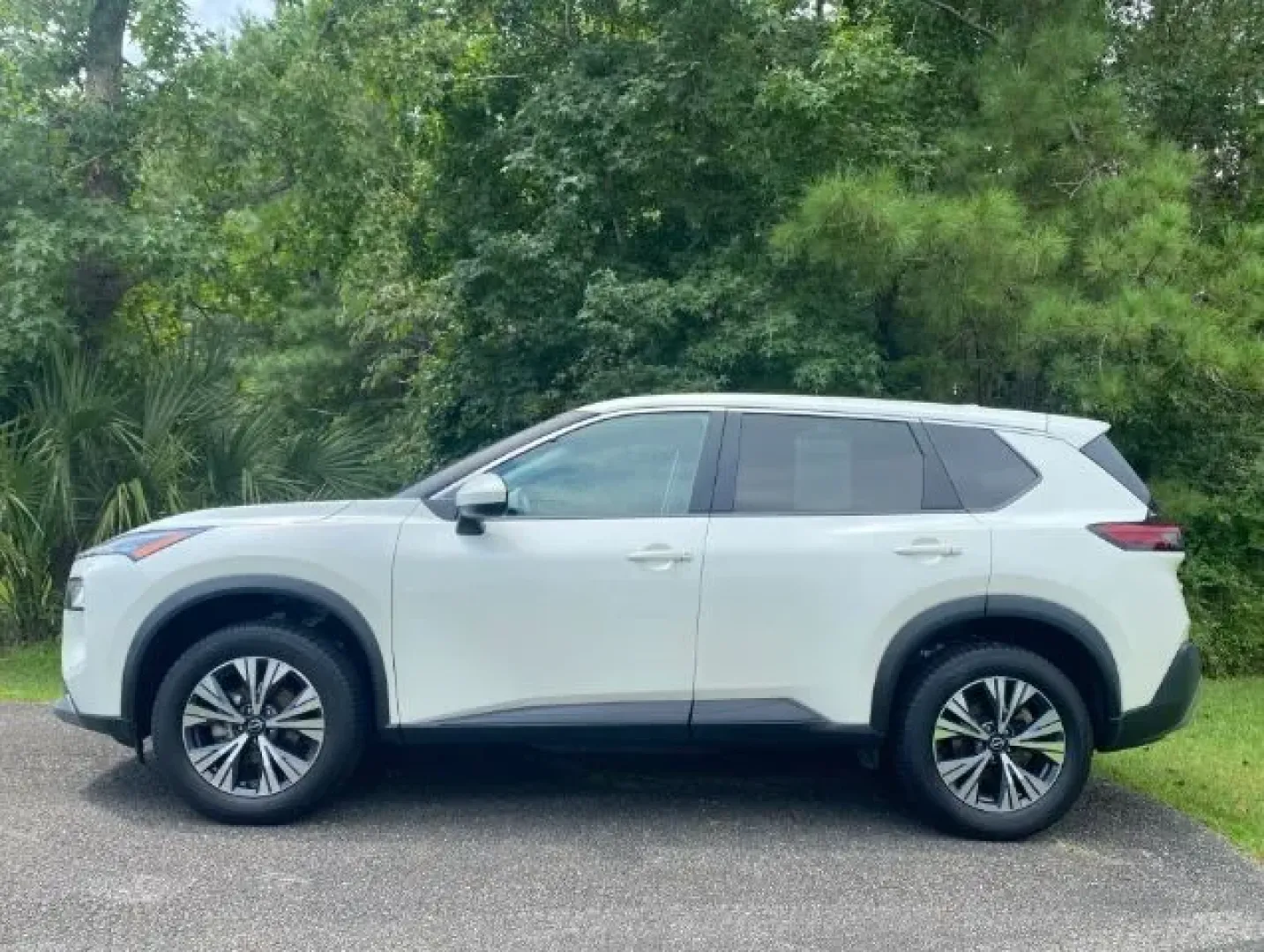 2023 /Charcoal Nissan Rogue SV FWD (5N1BT3BA7PC) with an VC-Turbo 1.5L I-3 gasoline direct injection engine, located at 9146 Ocean Hwy West, Calabash, NC, 28467, (910) 579-1110, 33.928635, -78.576157 - **Explore the Open Road with the 2023 Nissan Rogue SV FWD Perfect for Your Next Adventure!**<br /> <br /> Are you craving a vehicle that effortlessly balances style, comfort, and modern technology? Whether you're commuting to work, shuttling the kids to school, or embarking on weekend adventures, t - Photo#1