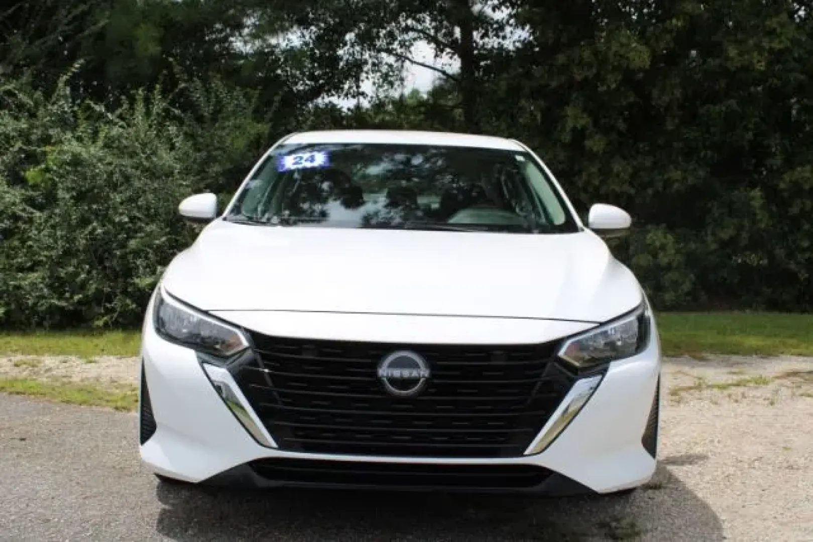 2024 Nissan Sentra SV Xtronic CVT (3N1AB8CV5RY) with an 2L I-4 gasoline direct injection engine, located at 3598 James B White Hwy South, Whiteville, NC, 28472, (910) 642-3196, 34.294846, -78.732613 - Experience the pinnacle of modern driving with this stunning 2024 Nissan Sentra SV, proudly offered by Car City - Whitesville. Perfectly tailored for urban commuters and adventurers alike, this pre-owned sedan provides the ideal blend of comfort, efficiency, and style, making it a top choice among a - Photo#1