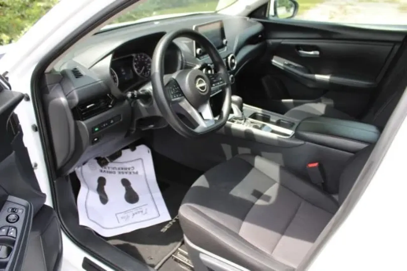 2024 Nissan Sentra SV Xtronic CVT (3N1AB8CV5RY) with an 2L I-4 gasoline direct injection engine, located at 3598 James B White Hwy South, Whiteville, NC, 28472, (910) 642-3196, 34.294846, -78.732613 - Experience the pinnacle of modern driving with this stunning 2024 Nissan Sentra SV, proudly offered by Car City - Whitesville. Perfectly tailored for urban commuters and adventurers alike, this pre-owned sedan provides the ideal blend of comfort, efficiency, and style, making it a top choice among a - Photo#7