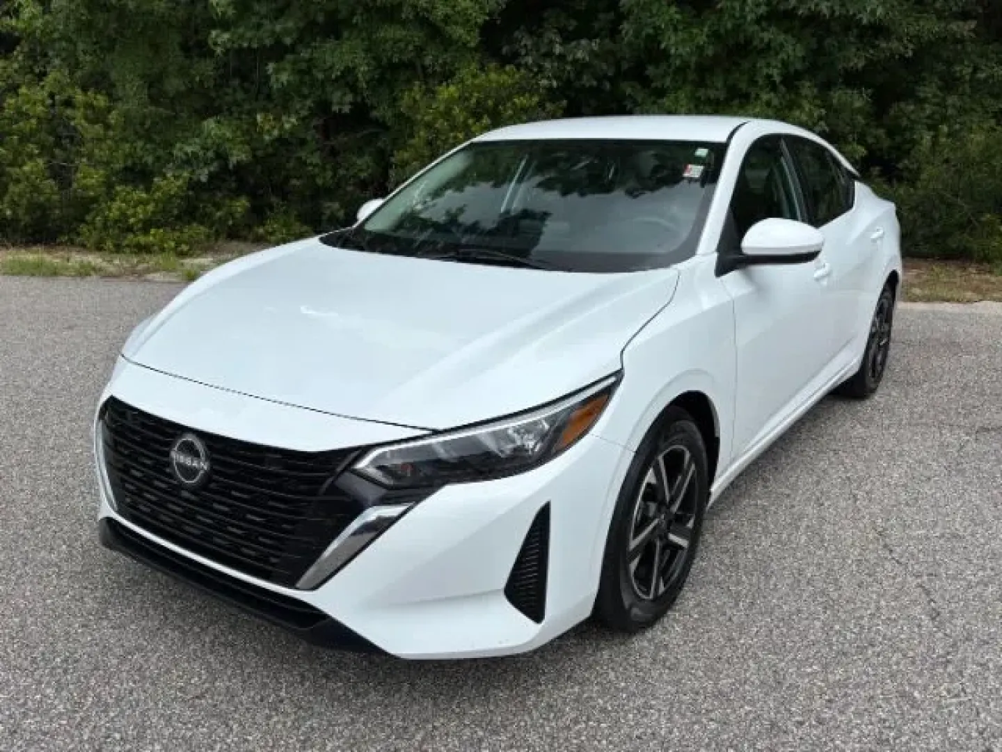 2024 Nissan Sentra SV Xtronic CVT (3N1AB8CV6RY) with an 2L I-4 gasoline direct injection engine, located at 2761 East Hwy 501, Conway, SC, 29526, (843) 331-1151, 33.781528, -78.989883 - **Elevate Your Everyday Commute with This 2024 Nissan Sentra SV!**<br /> <br /> Are you ready to transform your daily drive into a luxurious experience? At Car City - Conway, we have the perfect solution for commuters and families alike with our stunning 2024 Nissan Sentra SV, now available for sale - Photo#0