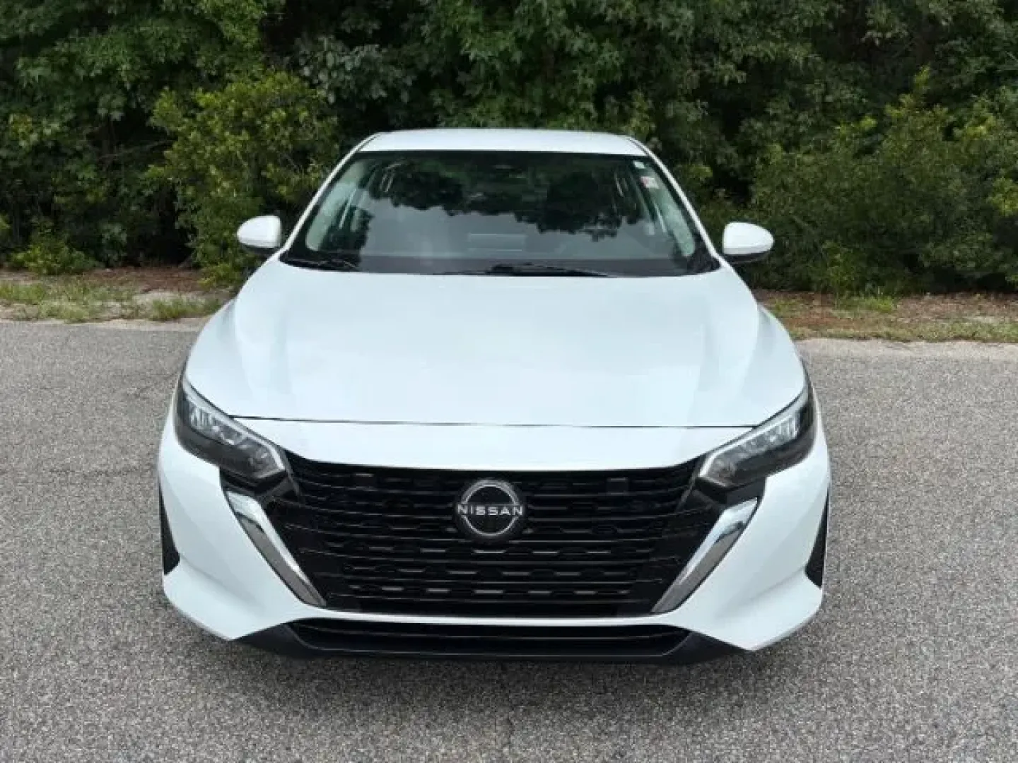 2024 Nissan Sentra SV Xtronic CVT (3N1AB8CV6RY) with an 2L I-4 gasoline direct injection engine, located at 2761 East Hwy 501, Conway, SC, 29526, (843) 331-1151, 33.781528, -78.989883 - **Elevate Your Everyday Commute with This 2024 Nissan Sentra SV!**<br /> <br /> Are you ready to transform your daily drive into a luxurious experience? At Car City - Conway, we have the perfect solution for commuters and families alike with our stunning 2024 Nissan Sentra SV, now available for sale - Photo#4