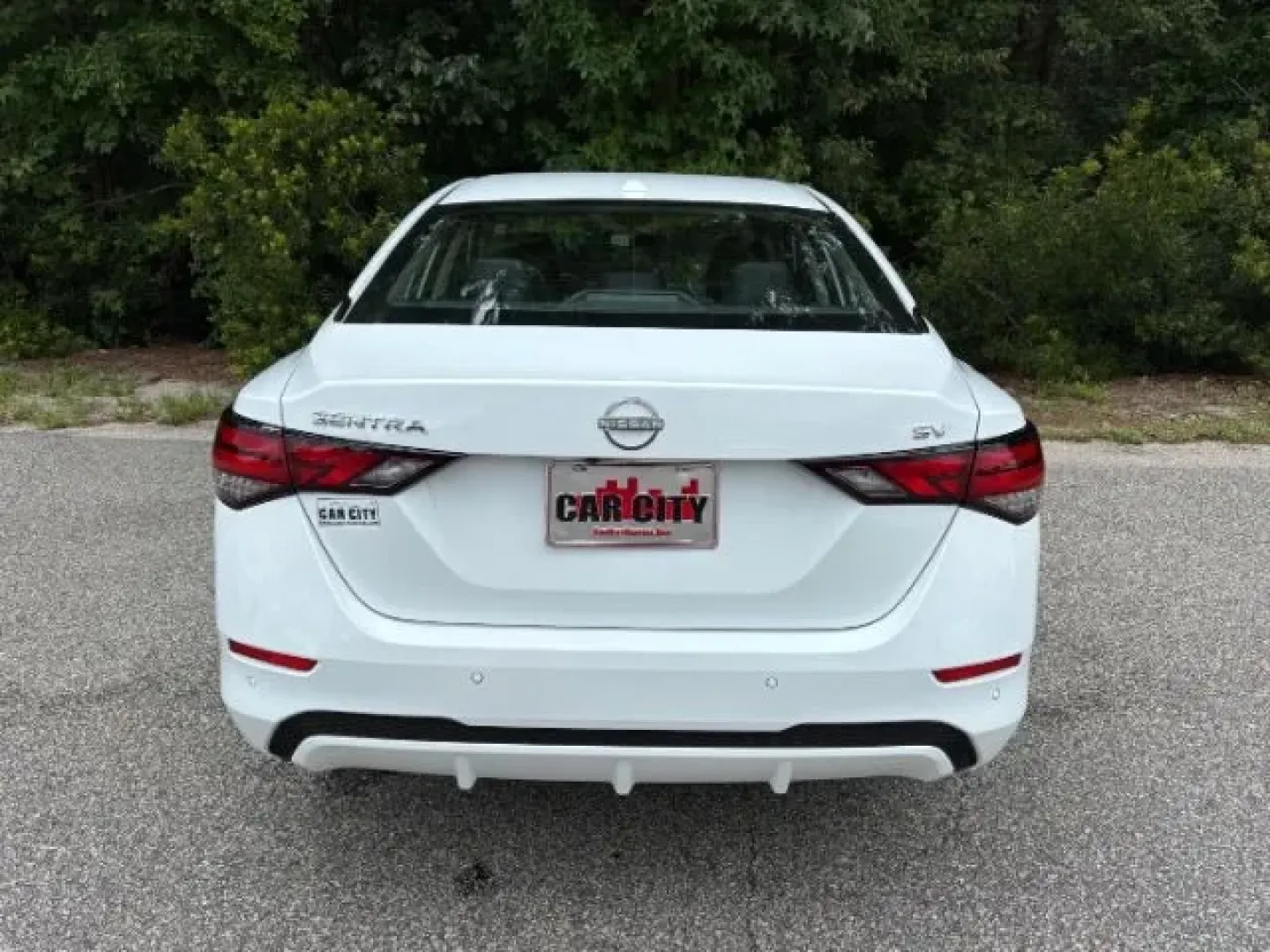 2024 Nissan Sentra SV Xtronic CVT (3N1AB8CV6RY) with an 2L I-4 gasoline direct injection engine, located at 2761 East Hwy 501, Conway, SC, 29526, (843) 331-1151, 33.781528, -78.989883 - **Elevate Your Everyday Commute with This 2024 Nissan Sentra SV!**<br /> <br /> Are you ready to transform your daily drive into a luxurious experience? At Car City - Conway, we have the perfect solution for commuters and families alike with our stunning 2024 Nissan Sentra SV, now available for sale - Photo#5