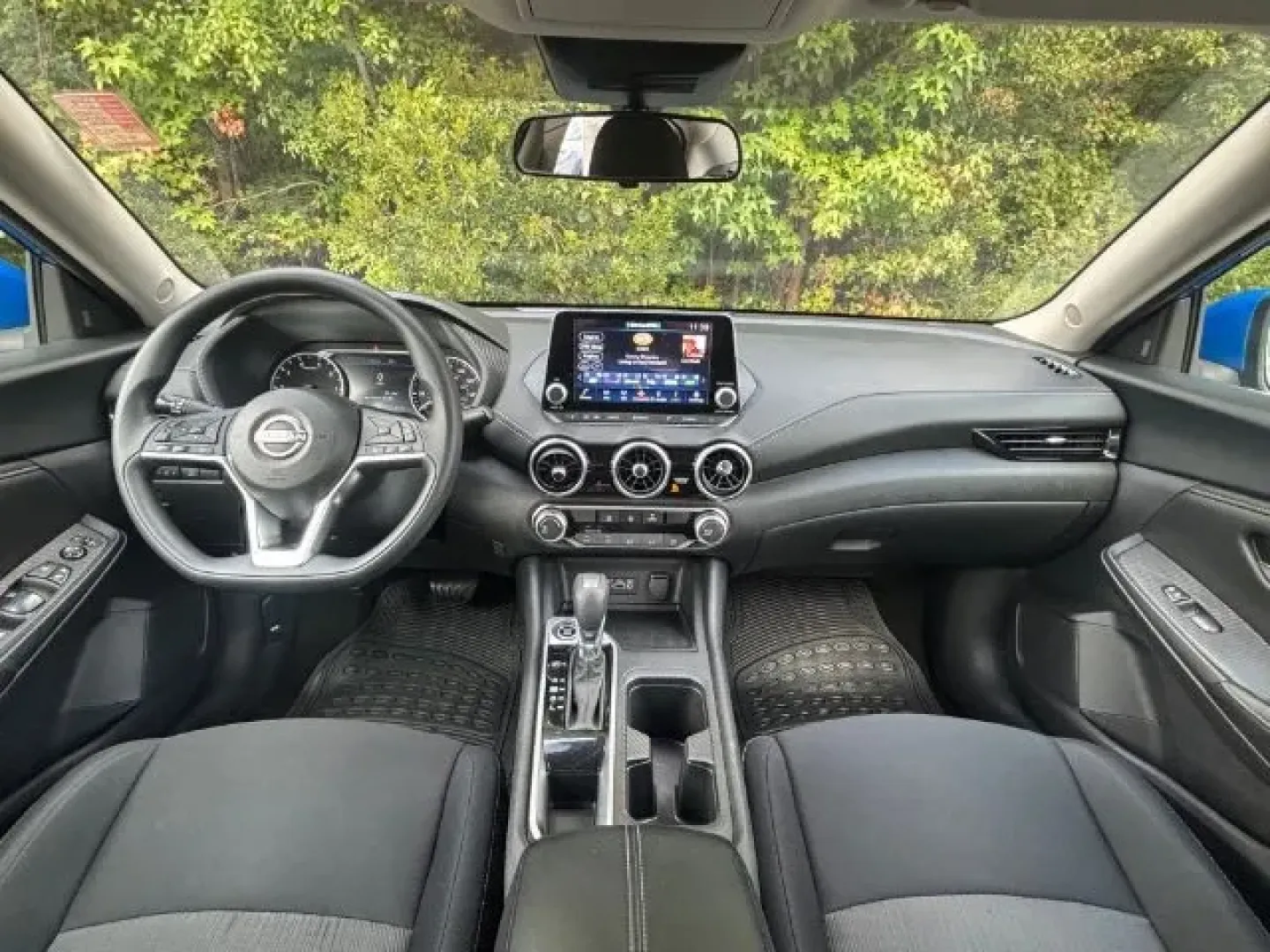 2024 /Charcoal Nissan Sentra SV Xtronic CVT (3N1AB8CVXRY) with an 2L I-4 gasoline direct injection engine, located at 2761 East Hwy 501, Conway, SC, 29526, (843) 331-1151, 33.781528, -78.989883 - **Discover Your Next Adventure with the 2024 Nissan Sentra SV at Car City - Conway!**<br /> <br /> Are you looking for the perfect vehicle that combines style, comfort, and reliability? Whether you're commuting to work, running errands, or planning a weekend getaway, the 2024 Nissan Sentra SV is ide - Photo#8
