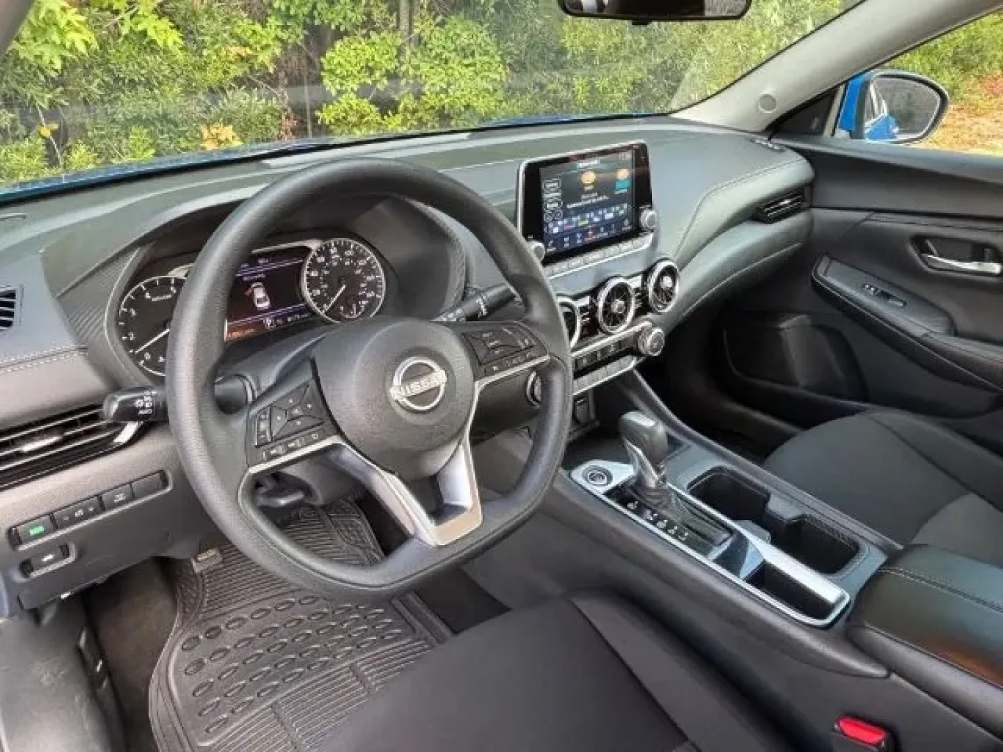 2024 /Charcoal Nissan Sentra SV Xtronic CVT (3N1AB8CVXRY) with an 2L I-4 gasoline direct injection engine, located at 2761 East Hwy 501, Conway, SC, 29526, (843) 331-1151, 33.781528, -78.989883 - **Discover Your Next Adventure with the 2024 Nissan Sentra SV at Car City - Conway!**<br /> <br /> Are you looking for the perfect vehicle that combines style, comfort, and reliability? Whether you're commuting to work, running errands, or planning a weekend getaway, the 2024 Nissan Sentra SV is ide - Photo#9