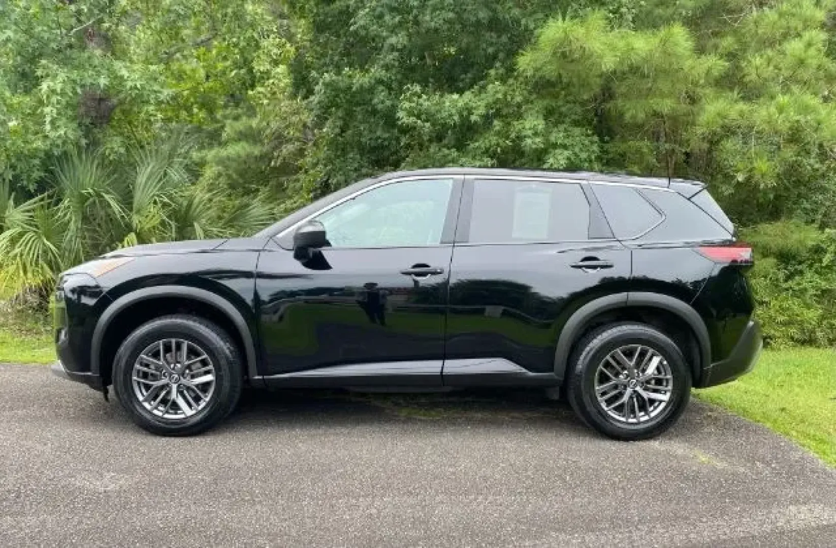 2023 /Charcoal Nissan Rogue S Intelligent AWD (5N1BT3AB0PC) with an VC-Turbo 1.5L I-3 gasoline direct injection engine, located at 9146 Ocean Hwy West, Calabash, NC, 28467, (910) 579-1110, 33.928635, -78.576157 - **Discover Your Adventurous Side with the 2023 Nissan Rogue at Car City - Calabash!**<br /> <br /> Are you ready to elevate your driving experience? Whether you're embarking on weekend getaways or managing daily commutes, the 2023 Nissan Rogue is the perfect SUV to complement your lifestyle. With it - Photo#1