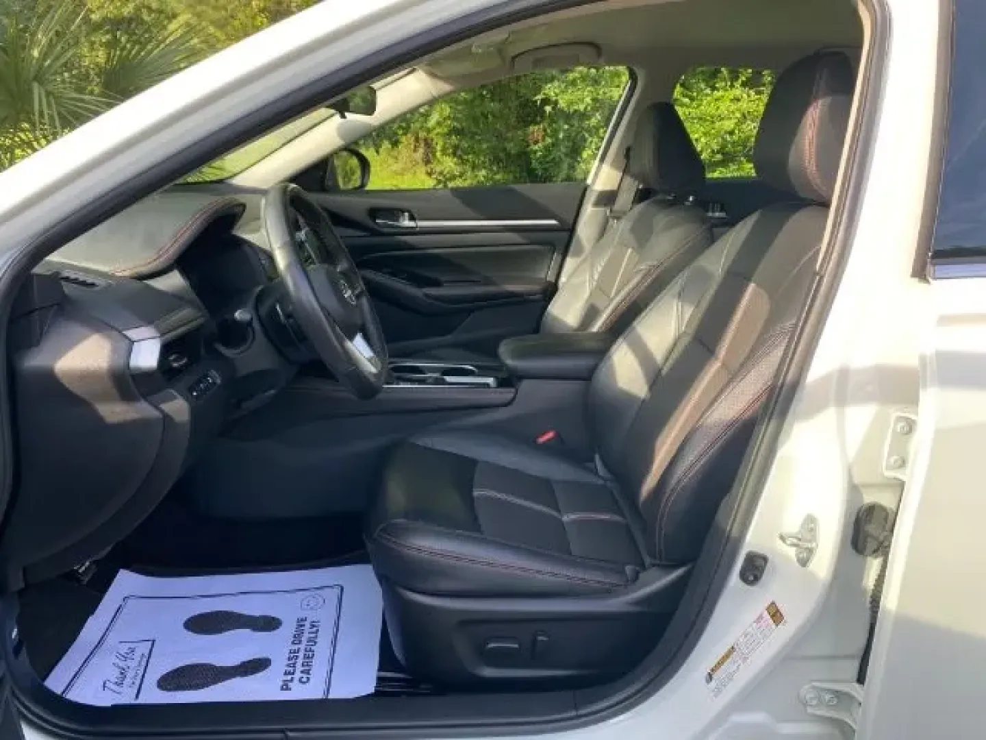 2024 /Sport Nissan Altima SR FWD (1N4BL4CV0RN) with an 2.5L I-4 gasoline direct injection engine, located at 9146 Ocean Hwy West, Calabash, NC, 28467, (910) 579-1110, 33.928635, -78.576157 - **Elevate Your Commute with the 2024 Nissan Altima SR Perfect for Every Journey!**<br /> <br /> Are you in the market for a sedan that effortlessly combines style, comfort, and cutting-edge technology? Look no further than the **2024 Nissan Altima SR**, available now at **Car City - Calabash**, you - Photo#4