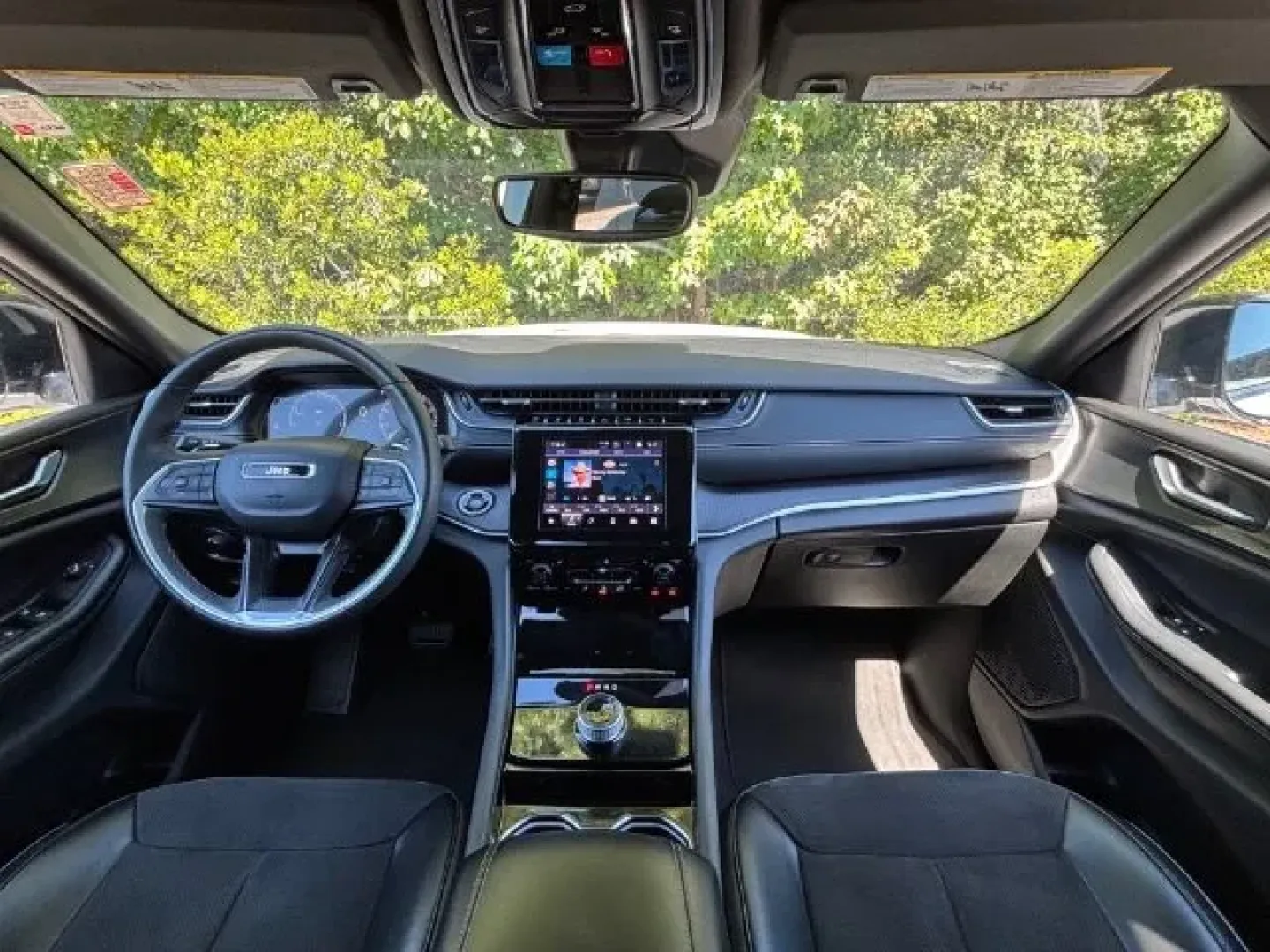 2023 /Global Black Jeep Grand Cherokee Altitude 4x2 (1C4RJGAG0PC) with an Pentastar 3.6L V-6 DOHC engine, located at 2761 East Hwy 501, Conway, SC, 29526, (843) 331-1151, 33.781528, -78.989883 - **Embark on Your Next Adventure with the 2023 Jeep Grand Cherokee at Car City - Conway!**<br /> <br /> Are you ready to elevate your family outings or weekend getaways? The 2023 Jeep Grand Cherokee Altitude 4x2 is designed for those who crave both adventure and comfort, making it the perfect compani - Photo#8