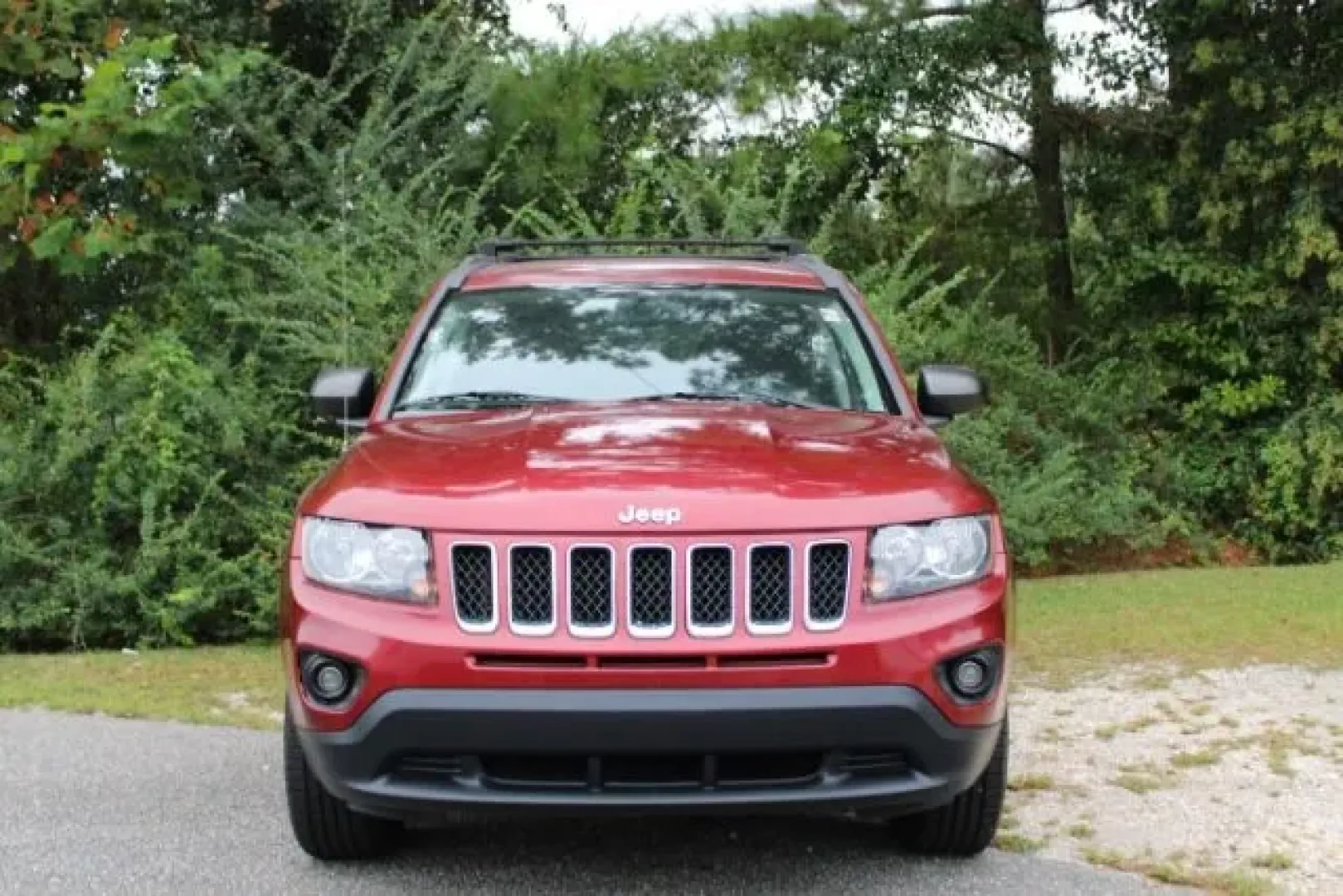 2016 /Dark Slate Gray, pre Jeep Compass Sport 4WD (1C4NJDBB5GD) with an 2.4L L4 DOHC 16V engine, located at 3598 James B White Hwy South, Whiteville, NC, 28472, (910) 642-3196, 34.294846, -78.732613 - **Experience Adventure with This 2016 Jeep Compass Sport 4WD at Car City - Conway!**<br /> <br /> Are you a weekend warrior searching for the perfect SUV to accompany you on your outdoor adventures? Look no further than this exceptional 2016 Jeep Compass Sport 4WD available at Car City - Conway. Thi - Photo#1