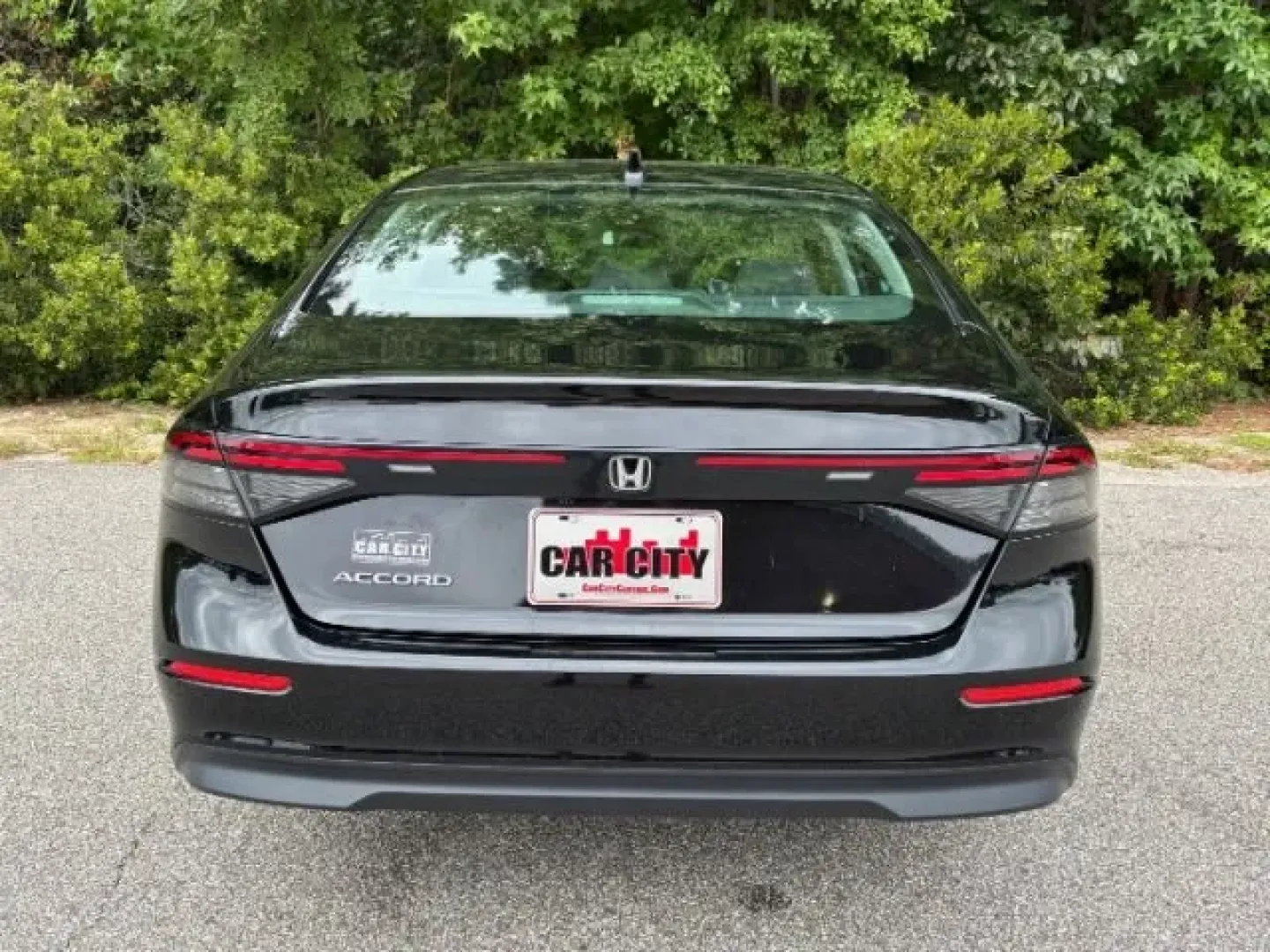 2023 /Black Honda Accord EX (1HGCY1F38PA) with an 1.5L I-4 gasoline direct injection engine, CVT transmission, located at 9146 Ocean Hwy West, Calabash, NC, 28467, (910) 579-1110, 33.928635, -78.576157 - ### Embrace Everyday Luxury with the 2023 Honda Accord EX at Car City - Conway!<br /> <br /> Are you in the market for a vehicle that seamlessly balances style, comfort, and performance? Look no further than this remarkable 2023 Honda Accord EX-a sedan that is perfect for those daily commutes to wor - Photo#5