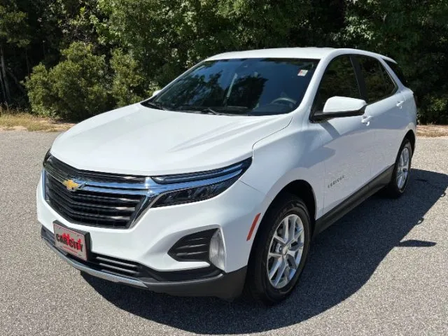 photo of 2022 Chevrolet Equinox AWD LT