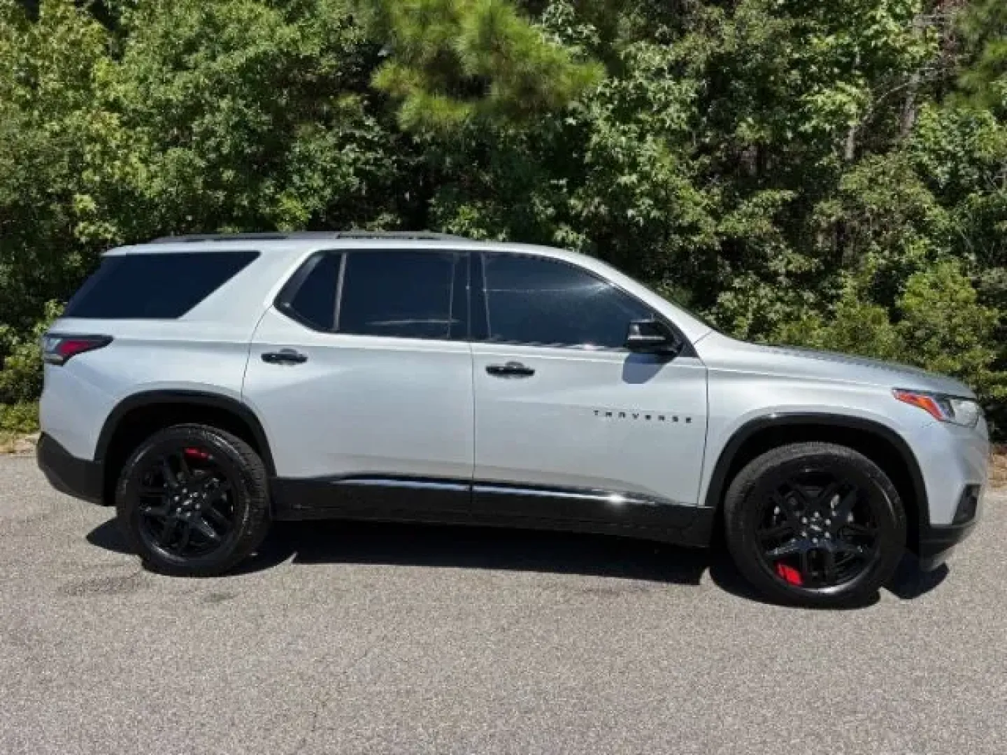 2019 /Jet Black Chevrolet Traverse Premier (1GNERKKW6KJ) with an 3.6L V-6 gasoline direct injection engine, located at 3598 James B White Hwy South, Whiteville, NC, 28472, (910) 642-3196, 34.294846, -78.732613 - **Discover Your Adventure with the 2019 Chevrolet Traverse Premier at Car City - Conway!**<br /> <br /> Are you searching for a versatile, family-friendly SUV that can effortlessly accommodate your lifestyle? Look no further than the 2019 Chevrolet Traverse Premier, now available at Car City - Conwa - Photo#3