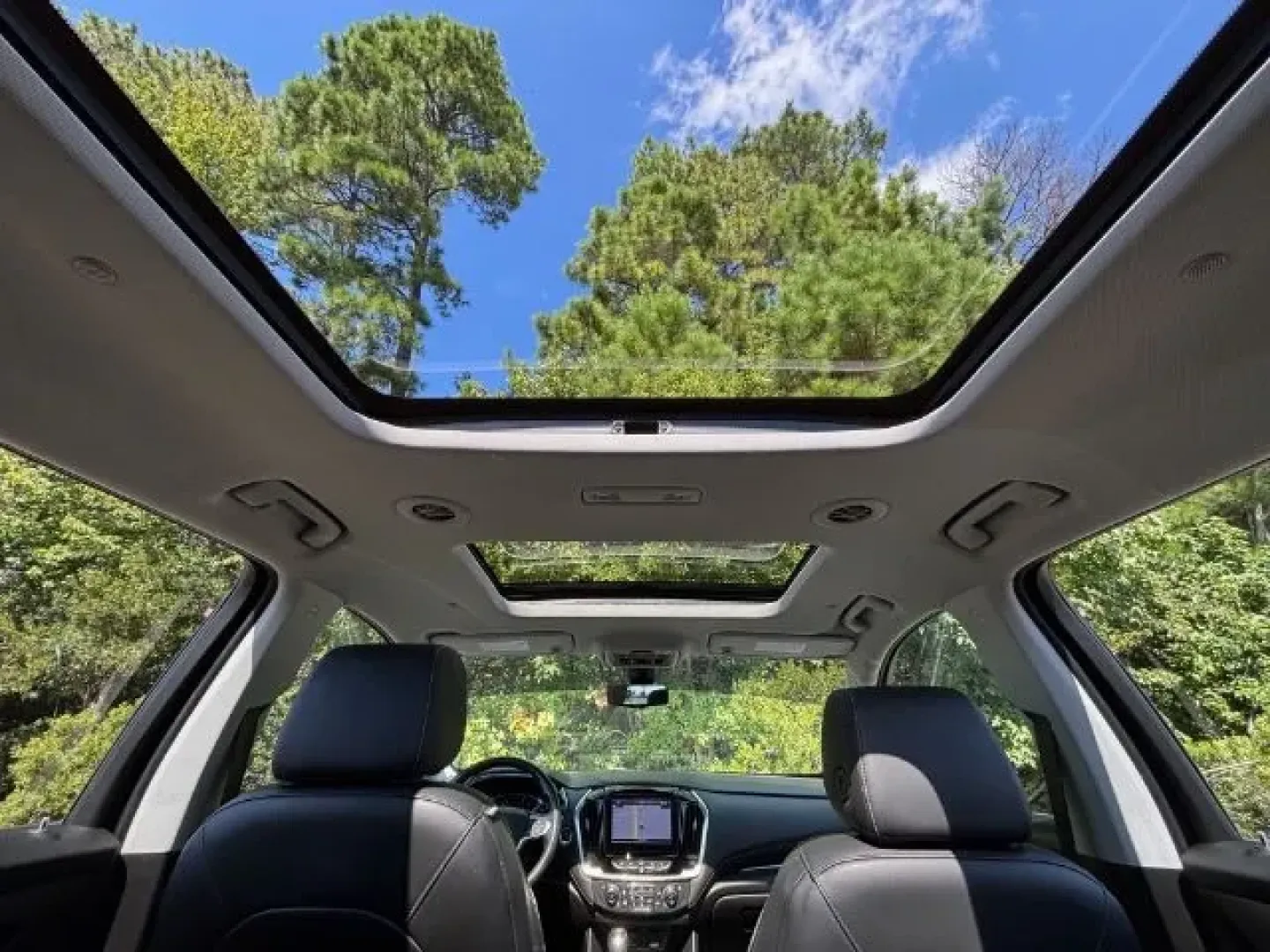 2019 /Jet Black Chevrolet Traverse Premier (1GNERKKW6KJ) with an 3.6L V-6 gasoline direct injection engine, located at 3598 James B White Hwy South, Whiteville, NC, 28472, (910) 642-3196, 34.294846, -78.732613 - **Discover Your Adventure with the 2019 Chevrolet Traverse Premier at Car City - Conway!**<br /> <br /> Are you searching for a versatile, family-friendly SUV that can effortlessly accommodate your lifestyle? Look no further than the 2019 Chevrolet Traverse Premier, now available at Car City - Conwa - Photo#9