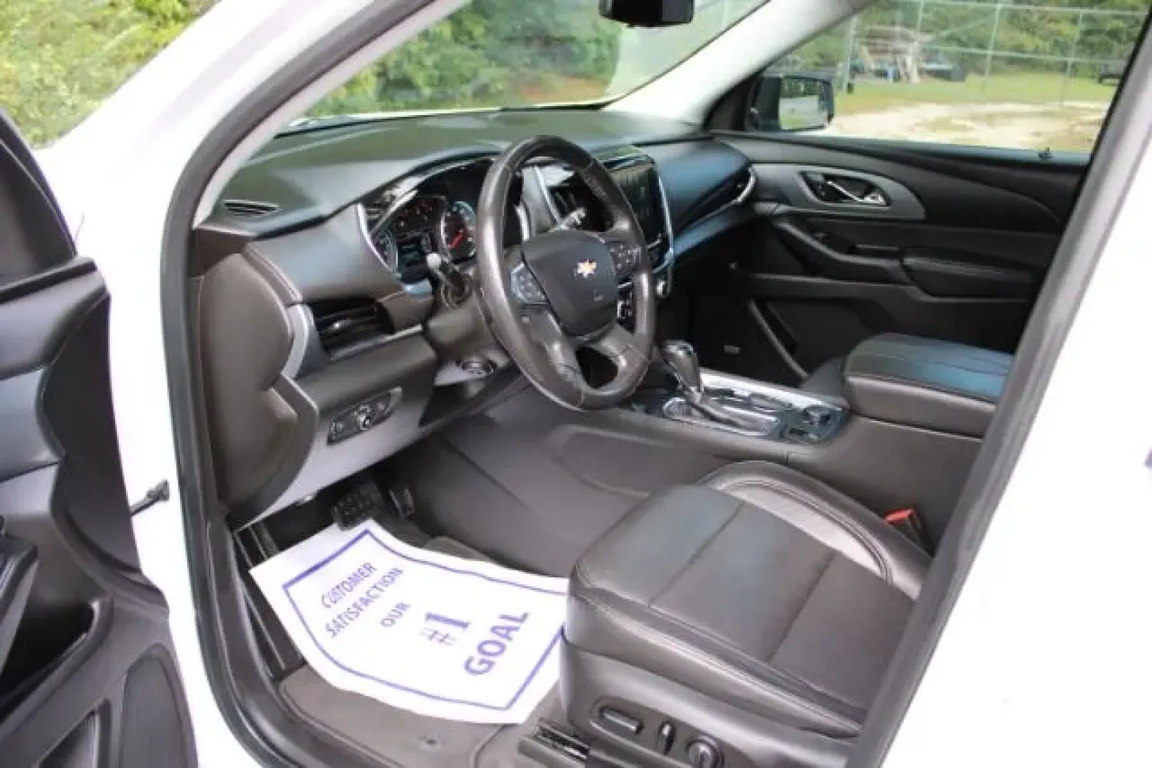 2019 Chevrolet Traverse Premier (1GNERKKW7KJ) with an 3.6L V-6 gasoline direct injection engine, located at 3598 James B White Hwy South, Whiteville, NC, 28472, (910) 642-3196, 34.294846, -78.732613 - **Adventure Awaits with This 2019 Chevrolet Traverse Premier: Your Family's Next Road Trip Companion!**<br /> <br /> If you're looking for a versatile vehicle that combines comfort, space, and performance for your next family adventure or daily commute, look no further than this stunning 2019 Chevro - Photo#7
