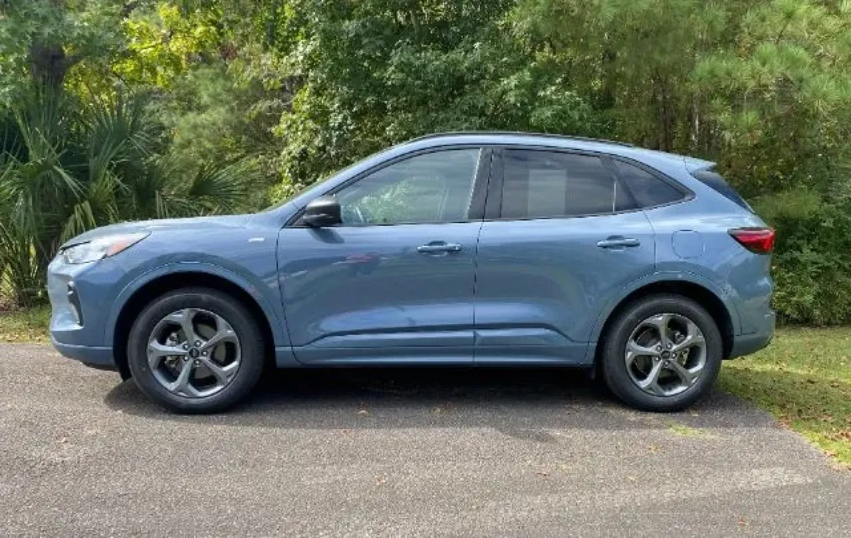 2024 Ford Escape ST-Line (1FMCU9MN8RU) with an EcoBoost 1.5L I-3 port/direct injection engine, located at 9146 Ocean Hwy West, Calabash, NC, 28467, (910) 579-1110, 33.928635, -78.576157 - **Discover Your Next Adventure with the 2024 Ford Escape ST-Line at Car City - Whitesville!**<br /> <br /> Are you ready to elevate your driving experience? The 2024 Ford Escape ST-Line is not just a vehicle; it's your ultimate partner for weekend getaways, family vacations, and everyday commutes. W - Photo#1
