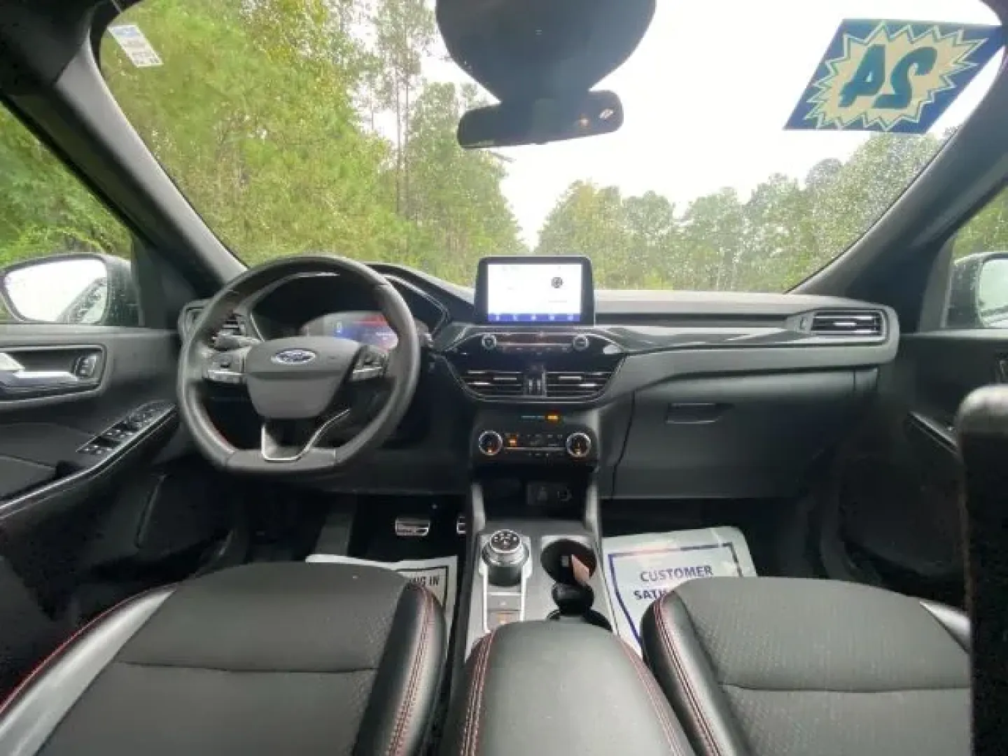 2024 Ford Escape ST-Line (1FMCU9MN8RU) with an EcoBoost 1.5L I-3 port/direct injection engine, located at 9146 Ocean Hwy West, Calabash, NC, 28467, (910) 579-1110, 33.928635, -78.576157 - **Discover Your Next Adventure with the 2024 Ford Escape ST-Line at Car City - Whitesville!**<br /> <br /> Are you ready to elevate your driving experience? The 2024 Ford Escape ST-Line is not just a vehicle; it's your ultimate partner for weekend getaways, family vacations, and everyday commutes. W - Photo#3