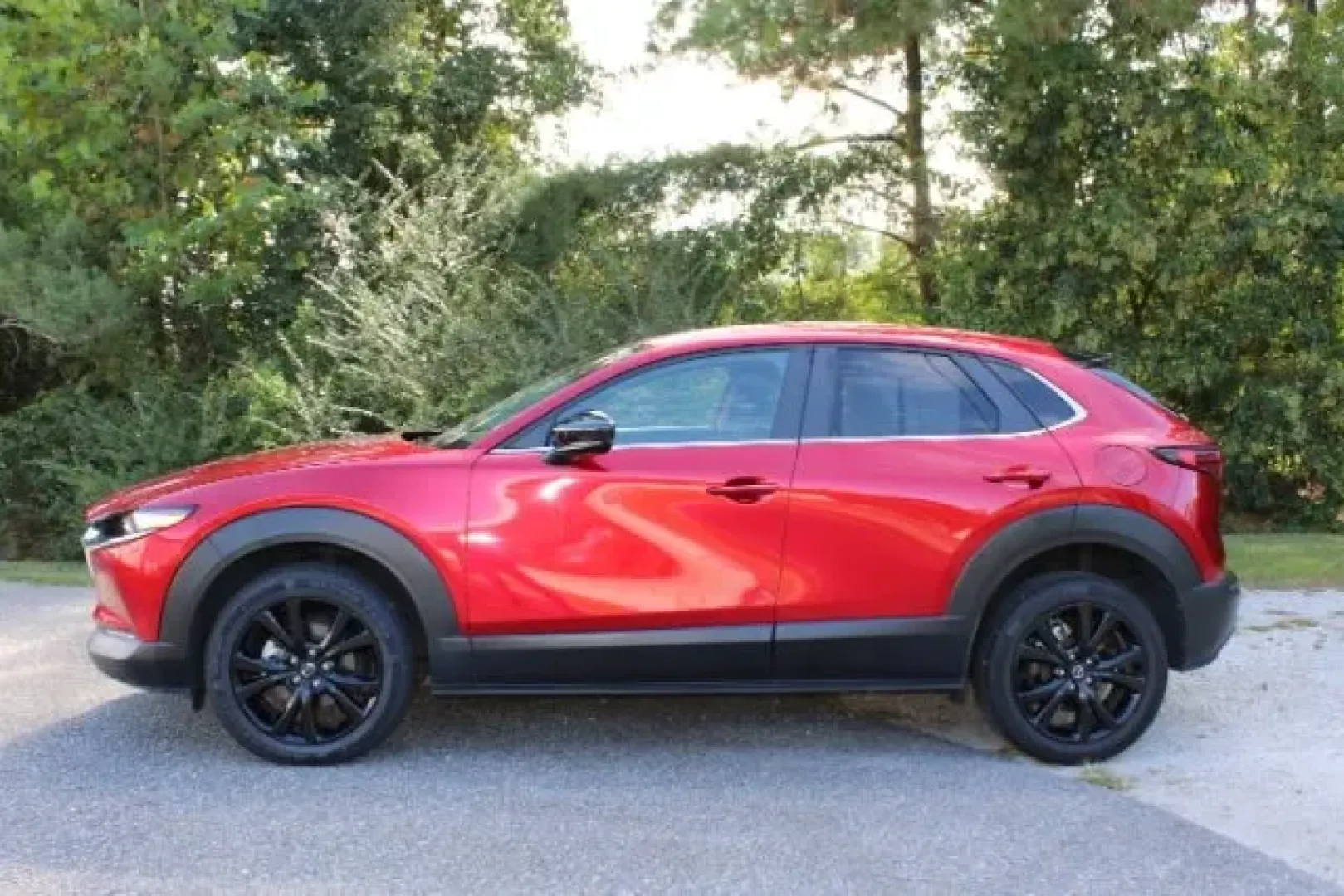 2024 Mazda CX-30 2.5 S Select Sport (3MVDMBBM9RM) with an SKYACTIV-G 2.5L I-4 gasoline direct injection engine, located at 3598 James B White Hwy South, Whiteville, NC, 28472, (910) 642-3196, 34.294846, -78.732613 - **Adventure Awaits in the 2024 Mazda CX-30 Perfect for Every Journey!**<br /> <br /> Are you in the market for a vehicle that can effortlessly transition from daily commuting to weekend adventures? Look no further than this stunning 2024 Mazda CX-30, now available at Car City - Whitesville, located - Photo#4