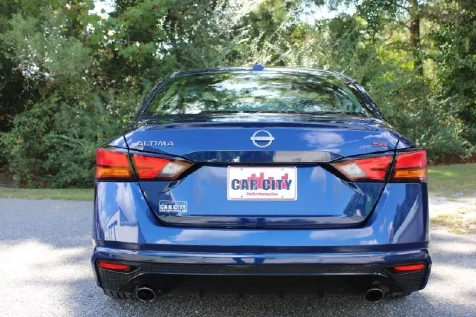 2024 Nissan Altima SR FWD (1N4BL4CV3RN) with an 2.5L I-4 gasoline direct injection engine, located at 2761 East Hwy 501, Conway, SC, 29526, (843) 331-1151, 33.781528, -78.989883 - **Discover Your Perfect Sedan for Everyday Adventures at Car City - Whitesville!**<br /> <br /> Are you searching for an ideal vehicle that seamlessly blends style, comfort, and practicality for your daily commute or weekend getaways? Look no further! At Car City - Whitesville, located at 3598 James - Photo#2