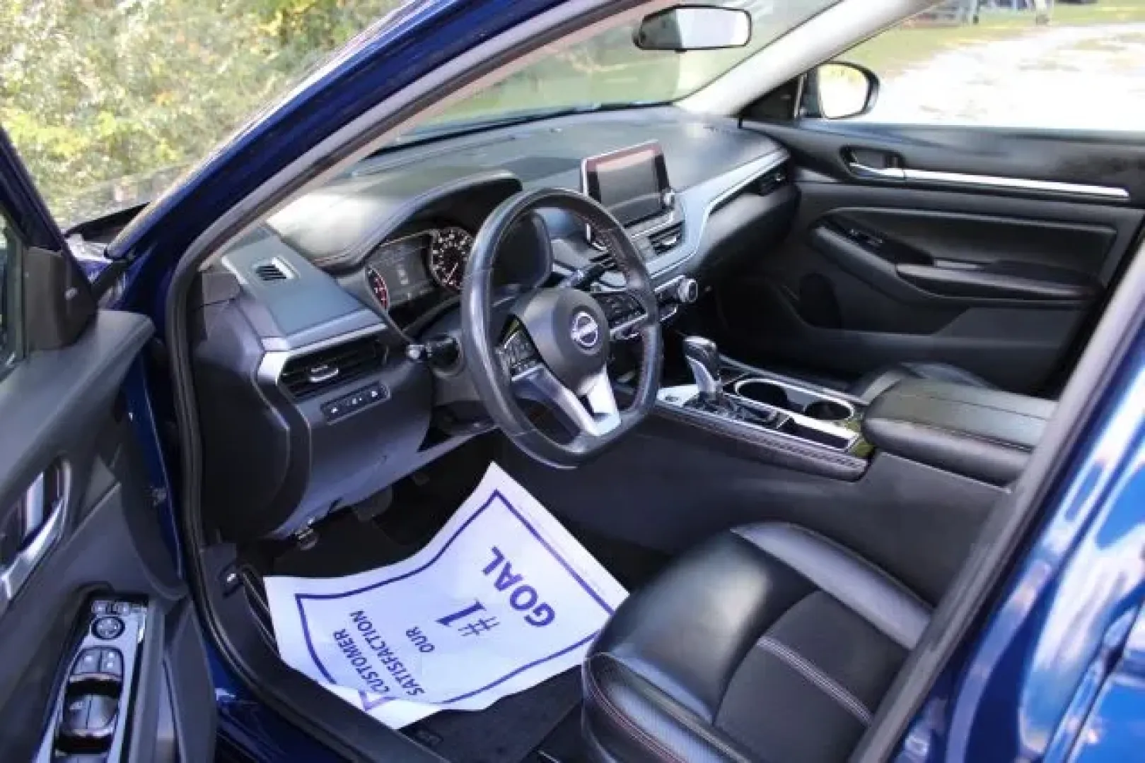 2024 Nissan Altima SR FWD (1N4BL4CV3RN) with an 2.5L I-4 gasoline direct injection engine, located at 2761 East Hwy 501, Conway, SC, 29526, (843) 331-1151, 33.781528, -78.989883 - **Discover Your Perfect Sedan for Everyday Adventures at Car City - Whitesville!**<br /> <br /> Are you searching for an ideal vehicle that seamlessly blends style, comfort, and practicality for your daily commute or weekend getaways? Look no further! At Car City - Whitesville, located at 3598 James - Photo#7
