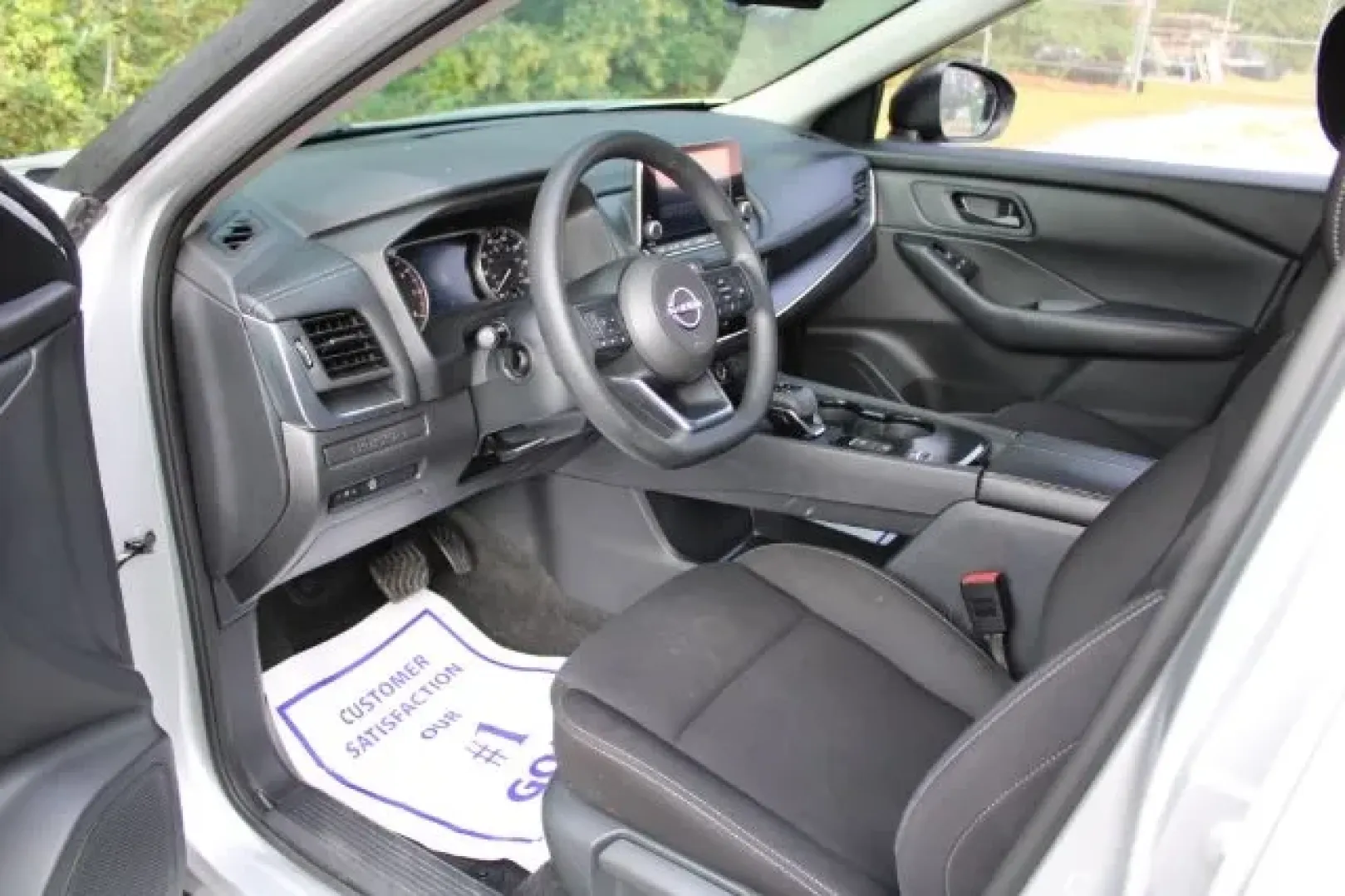 2024 Nissan Rogue S FWD (5N1BT3AA7RC) with an VC-Turbo 1.5L I-3 gasoline direct injection engine, located at 3598 James B White Hwy South, Whiteville, NC, 28472, (910) 642-3196, 34.294846, -78.732613 - Looking for an SUV that perfectly balances style, performance, and affordability? The 2024 Nissan Rogue S FWD at **Car City - Whitesville** is your ticket to an enhanced lifestyle, whether you're commuting to work, zipping around town, or embarking on weekend adventures with family and friends. With - Photo#7