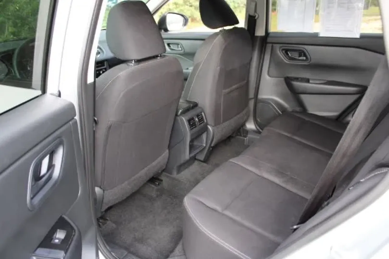 2024 Nissan Rogue S FWD (5N1BT3AA7RC) with an VC-Turbo 1.5L I-3 gasoline direct injection engine, located at 3598 James B White Hwy South, Whiteville, NC, 28472, (910) 642-3196, 34.294846, -78.732613 - Looking for an SUV that perfectly balances style, performance, and affordability? The 2024 Nissan Rogue S FWD at **Car City - Whitesville** is your ticket to an enhanced lifestyle, whether you're commuting to work, zipping around town, or embarking on weekend adventures with family and friends. With - Photo#8