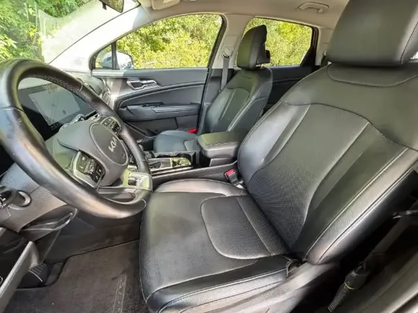 2023 /Black Kia Sportage EX (5XYK33AF6PG) with an 2.5L I-4 port/direct injection engine, 6A transmission, located at 9146 Ocean Hwy West, Calabash, NC, 28467, (910) 579-1110, 33.928635, -78.576157 - ### Embrace Adventure with the 2023 Kia Sportage EX at Car City - Conway!<br /> <br /> Are you ready to elevate your daily commute and weekend adventures? Look no further than the 2023 Kia Sportage EX, available now at Car City - Conway! This stylish and reliable crossover is designed to accommodate - Photo#10