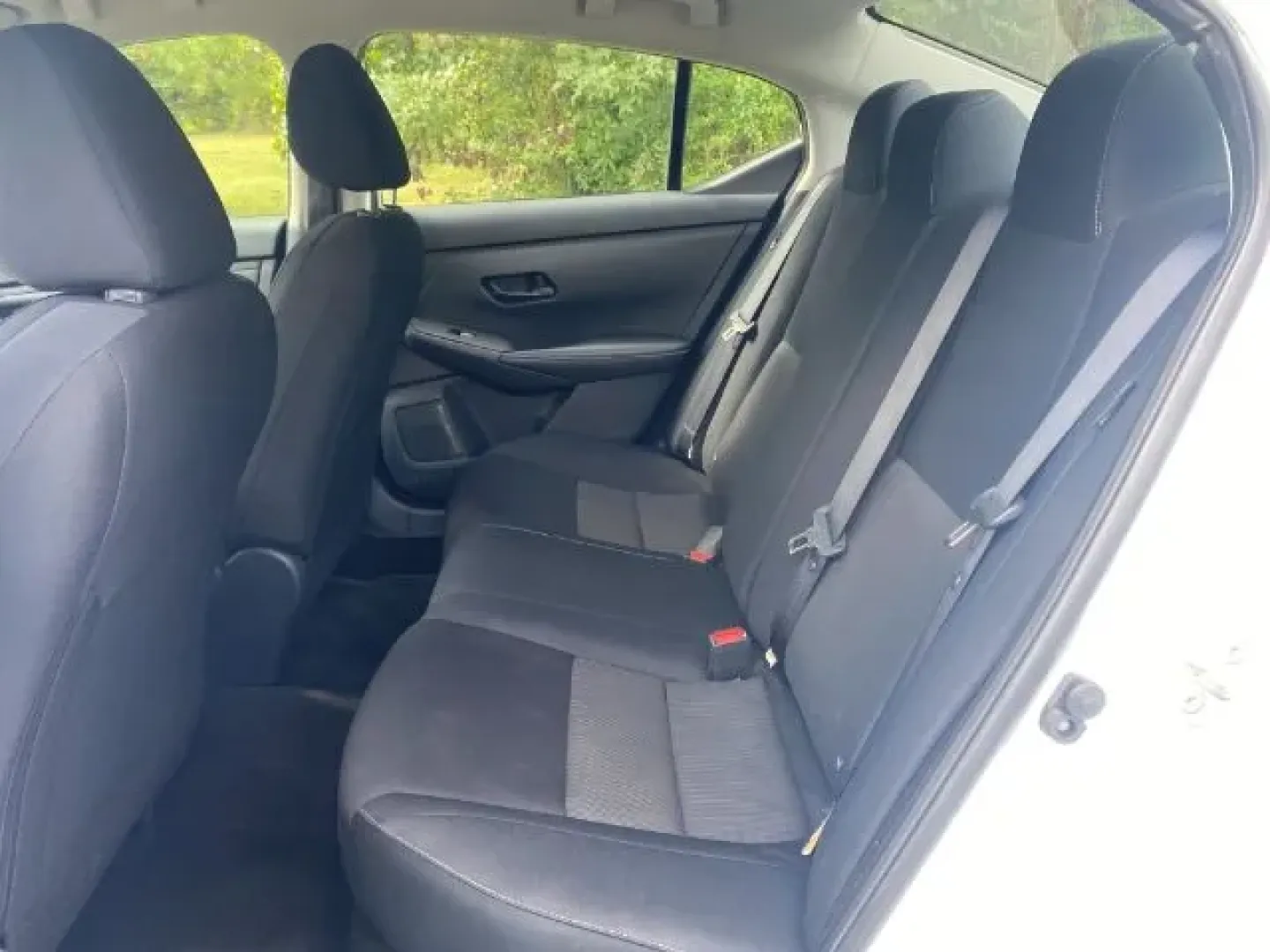 2024 /Charcoal Nissan Sentra SV Xtronic CVT (3N1AB8CV2RY) with an 2L I-4 gasoline direct injection engine, located at 9146 Ocean Hwy West, Calabash, NC, 28467, (910) 579-1110, 33.928635, -78.576157 - Unleash your adventurous spirit with the 2024 Nissan Sentra SV, a perfect blend of style and performance that caters to all your commuting needs! Whether you're navigating the bustling streets of Calabash or planning a scenic drive along the beautiful coast of North Carolina, this sedan offers a rel - Photo#5