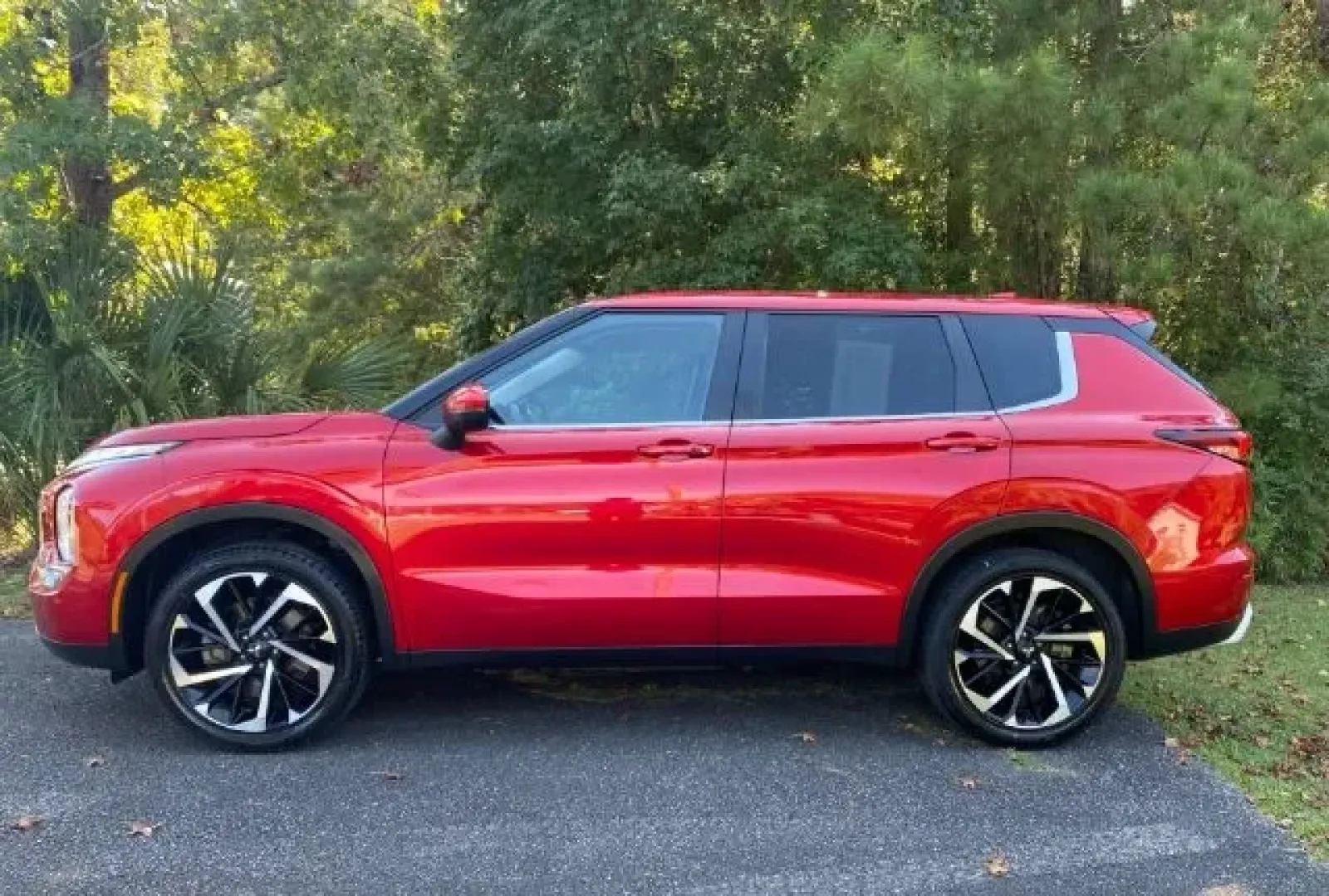 2024 /GRAY LEATHER Mitsubishi Outlander SE 2.5 S-AWC | SE Black Edition S-AWC | SE Ralliart S-AWC | SE Black Editio (JA4J4VA83RZ) with an Other engine, located at 3598 James B White Hwy South, Whiteville, NC, 28472, (910) 642-3196, 34.294846, -78.732613 - 2024 Mitsubishi Outlander SE 2.5 S-AWC | SE Black Edition S-AWC | SE Ralliart S-AWC | SE Black Editio - Photo#1