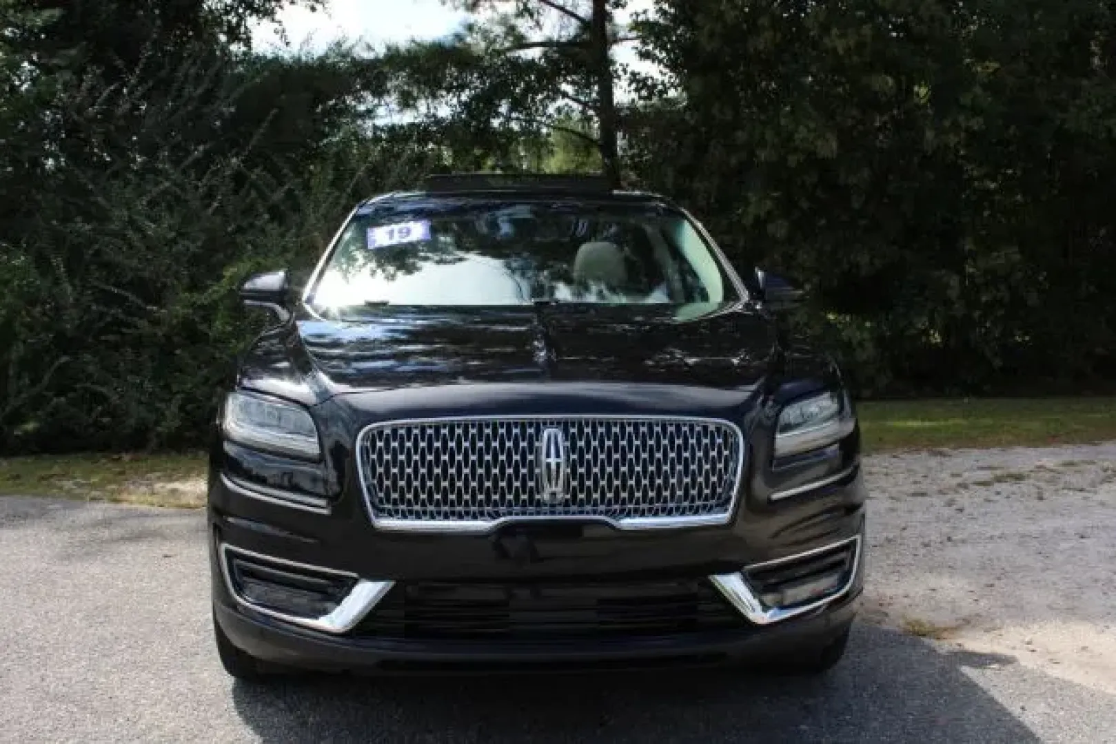 2019 Lincoln Nautilus Reserve (2LMPJ6L92KB) with an Other engine, located at 3598 James B White Hwy South, Whiteville, NC, 28472, (910) 642-3196, 34.294846, -78.732613 - **Elevate Your Drive with the Luxurious 2019 Lincoln Nautilus!**<br /> <br /> Are you searching for a vehicle that seamlessly combines comfort, style, and performance? Look no further than the stunning 2019 Lincoln Nautilus Reserve, now available at Car City - Whitesville, your trusted pre-owned dea - Photo#1