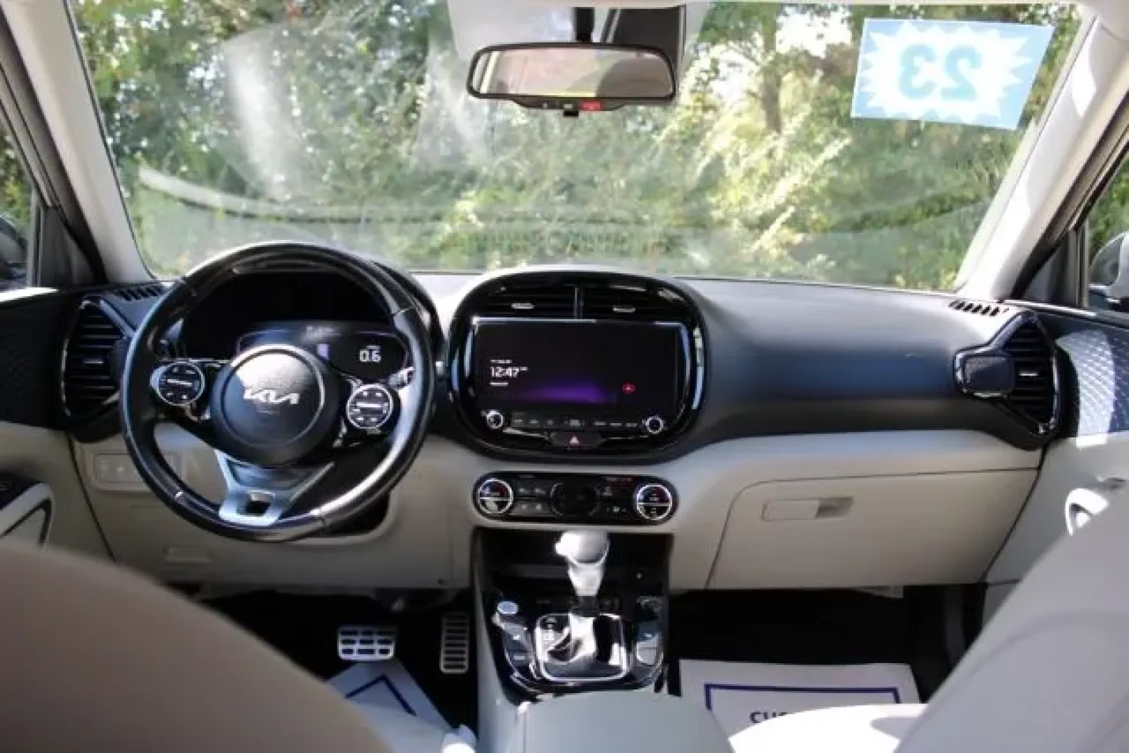 2023 Kia Soul EX (KNDJ33AU8P7) with an 2L I-4 DOHC engine, located at 9146 Ocean Hwy West, Calabash, NC, 28467, (910) 579-1110, 33.928635, -78.576157 - **Embrace Adventure and Comfort in the 2023 Kia Soul EX Your Ideal Companion for Everyday Journeys!**<br /> <br /> Are you searching for a versatile vehicle that fits seamlessly into your lifestyle? Whether you're a busy parent navigating carpool routes, a professional commuting to work, or someone - Photo#6