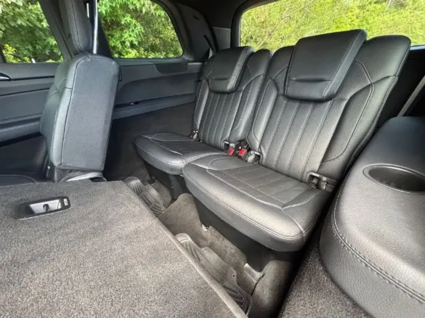 2017 /Black Mercedes-Benz GLS 450 4MATIC (4JGDF6EE6HA) with an 3L V-6 gasoline direct injection engine, located at 2761 East Hwy 501, Conway, SC, 29526, (843) 331-1151, 33.781528, -78.989883 - **Experience Luxury and Adventure with the 2017 Mercedes-Benz GLS 450 - Perfect for Your Family Journeys!**<br /> <br /> Are you looking for a vehicle that seamlessly blends luxury and practicality? The 2017 Mercedes-Benz GLS 450 is the ultimate choice for families who love to travel in style. With - Photo#13