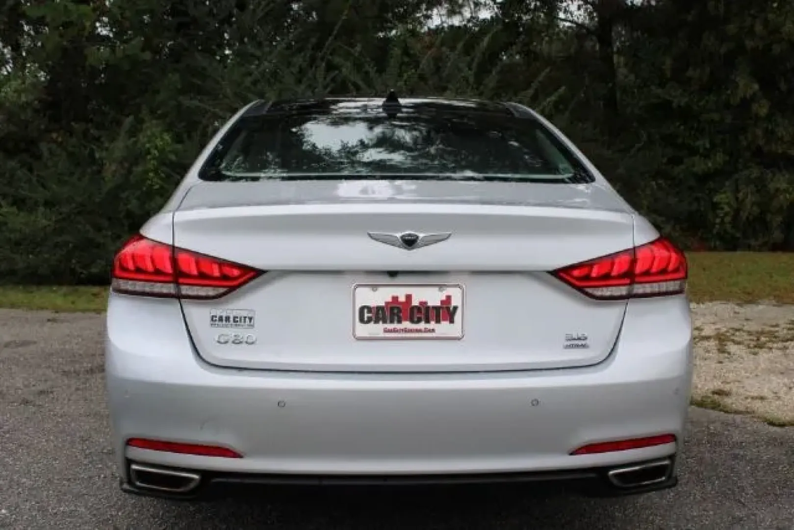 2017 Genesis G80 3.8 (KMHGN4JE1HU) with an Lambda 3.8L V-6 gasoline direct injection engine, located at 3598 James B White Hwy South, Whiteville, NC, 28472, (910) 642-3196, 34.294846, -78.732613 - Experience the luxury and performance of a premium sedan that enhances your everyday journeys. Introducing the 2017 Genesis G80, a vehicle that perfectly combines style, comfort, and cutting-edge technology for those who demand more from their drives. Whether you're commuting to work, running errand - Photo#2