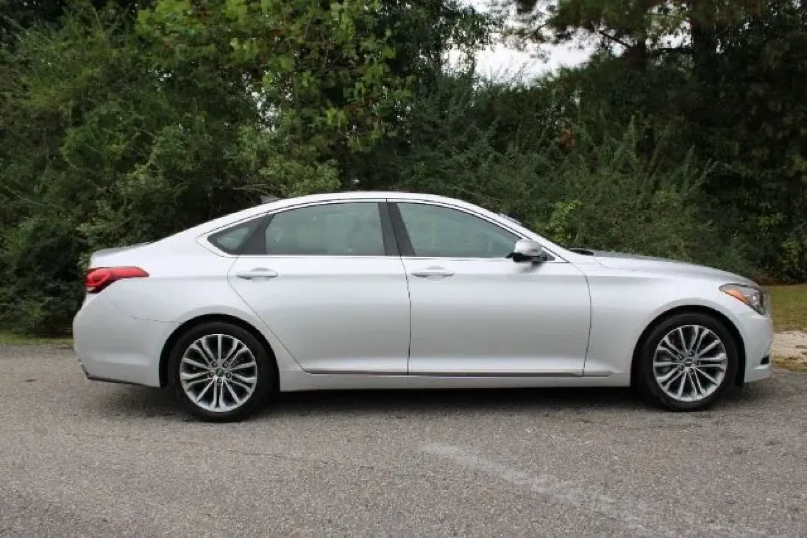 2017 Genesis G80 3.8 (KMHGN4JE1HU) with an Lambda 3.8L V-6 gasoline direct injection engine, located at 3598 James B White Hwy South, Whiteville, NC, 28472, (910) 642-3196, 34.294846, -78.732613 - Experience the luxury and performance of a premium sedan that enhances your everyday journeys. Introducing the 2017 Genesis G80, a vehicle that perfectly combines style, comfort, and cutting-edge technology for those who demand more from their drives. Whether you're commuting to work, running errand - Photo#3