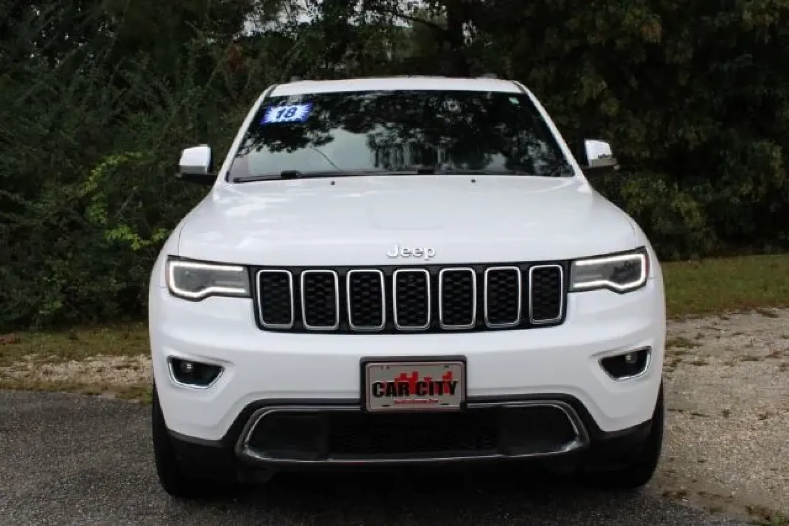 2018 Jeep Grand Cherokee Limited 4x4 (1C4RJFBG6JC) with an Other engine, located at 3598 James B White Hwy South, Whiteville, NC, 28472, (910) 642-3196, 34.294846, -78.732613 - **Adventure Awaits in the 2018 Jeep Grand Cherokee Limited 4x4!** <br /> <br /> Are you ready to elevate your lifestyle and take on new adventures? The 2018 Jeep Grand Cherokee Limited 4x4 is the ideal vehicle for those who crave exploration while enjoying a comfortable ride. Whether you're navigati - Photo#1
