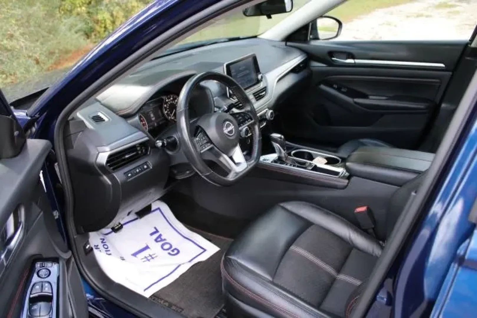 2023 /Sport Nissan Altima SR FWD (1N4BL4CV2PN) with an 2.5L I-4 gasoline direct injection engine, located at 2761 East Hwy 501, Conway, SC, 29526, (843) 331-1151, 33.781528, -78.989883 - **Unleash Your Daily Drive with the 2023 Nissan Altima SR FWD Your Affordable Road Companion!**<br /> <br /> Are you searching for the perfect vehicle that blends comfort, style, and reliability? Look no further! The 2023 Nissan Altima SR FWD is not just a car; it's a lifestyle choice. Whether you' - Photo#7