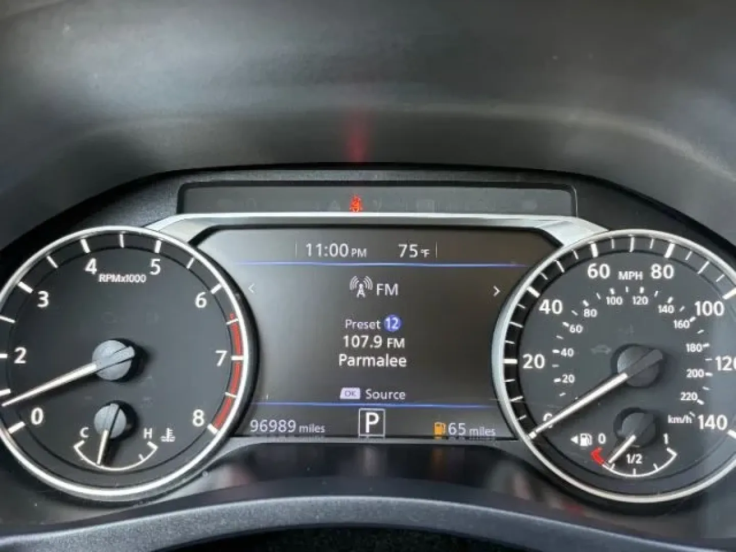 2022 /BLACK LEATHER/CLOTH Nissan Altima 2.5 SR (1N4BL4CV1NN) with an 2.5L L4 DOHC 16V engine, Continuously Variabl transmission, located at 2761 East Hwy 501, Conway, SC, 29526, (843) 331-1151, 33.781528, -78.989883 - **Drive Your Next Adventure with the 2022 Nissan Altima at Car City - Conway!**<br /> <br /> Are you in the market for a sedan that effortlessly combines comfort, style, and performance? Look no further than this stunning 2022 Nissan Altima, available now at Car City - Conway. This vehicle isn't jus - Photo#6