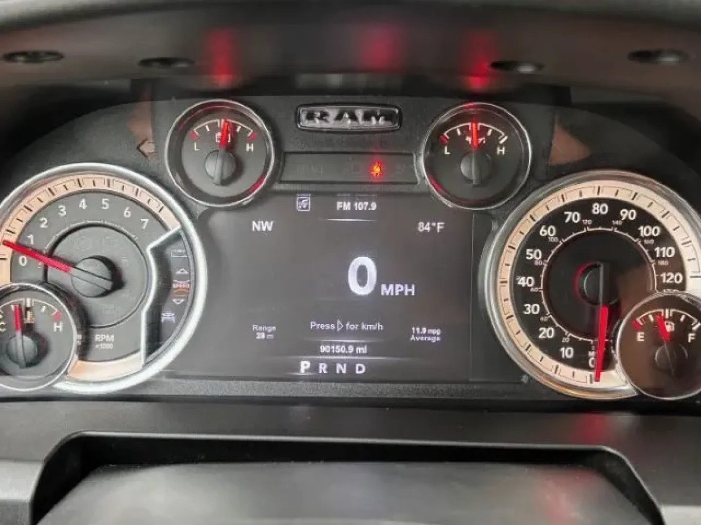 2018 /Diesel Gray/Black Ram 1500 Big Horn Crew Cab 4x4 5'7 Box (3C6RR7LG0JG) with an Other engine, located at 2761 East Hwy 501, Conway, SC, 29526, (843) 331-1151, 33.781528, -78.989883 - **Unleash Your Adventure with This Rugged 2018 Ram 1500 Big Horn Crew Cab!**<br /> <br /> Are you ready to elevate your driving experience and conquer the open road? Look no further! This 2018 Ram 1500 Big Horn Crew Cab is the perfect vehicle for those who thrive on adventure, whether it's a weekend - Photo#6