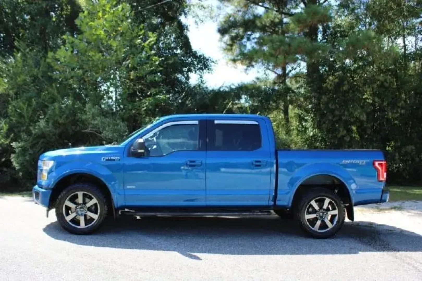 2017 Ford F-150 XLT (1FTEW1EG5HF) with an Other engine, located at 9146 Ocean Hwy West, Calabash, NC, 28467, (910) 579-1110, 33.928635, -78.576157 - **Discover the Adventure-Ready 2017 Ford F-150 XLT at Car City - Whitesville!**<br /> <br /> Are you looking for a reliable truck that seamlessly blends adventure with everyday practicality? The 2017 Ford F-150 XLT is your perfect companion for weekend getaways and daily commutes alike. Whether you' - Photo#4