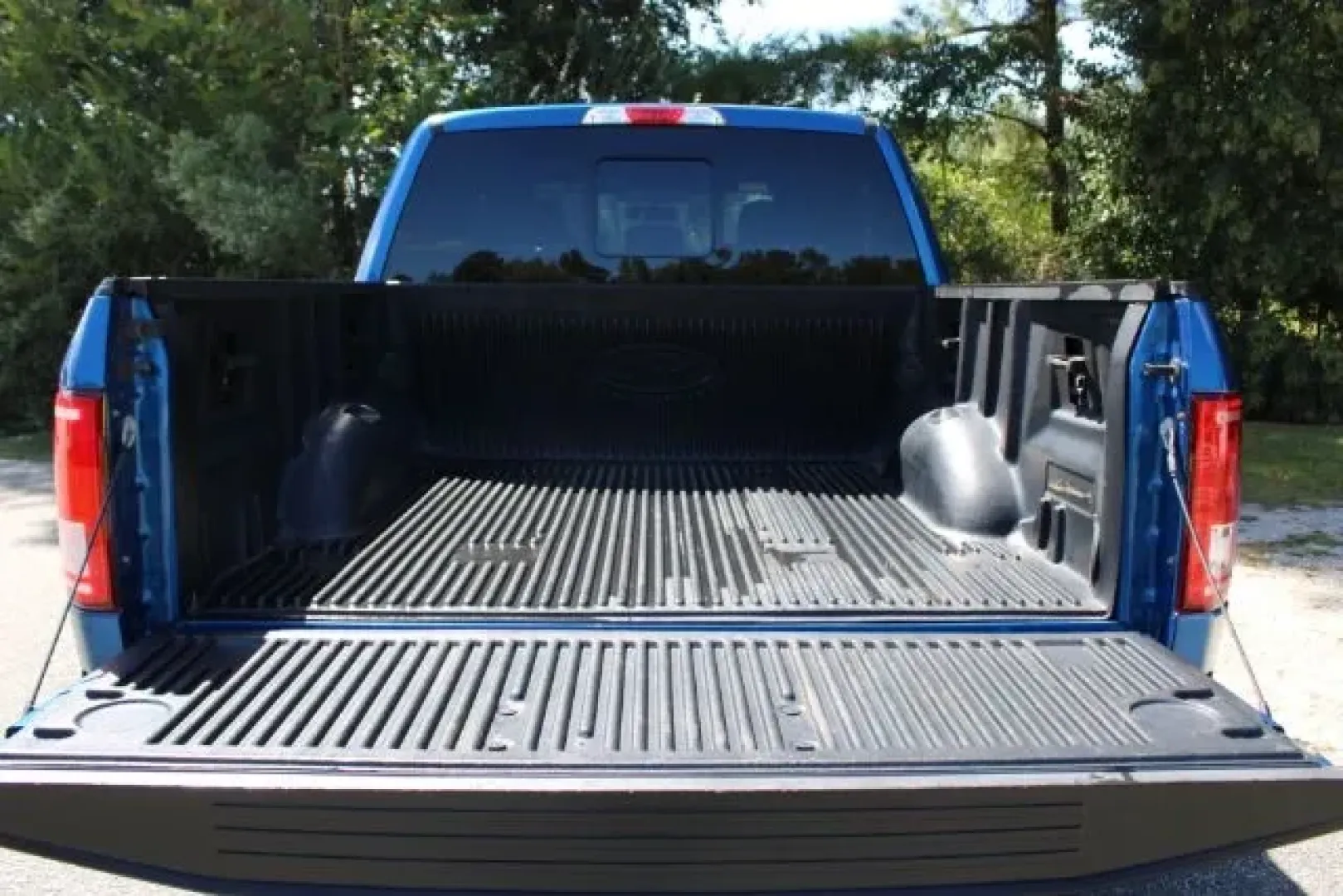 2017 Ford F-150 XLT (1FTEW1EG5HF) with an Other engine, located at 9146 Ocean Hwy West, Calabash, NC, 28467, (910) 579-1110, 33.928635, -78.576157 - **Discover the Adventure-Ready 2017 Ford F-150 XLT at Car City - Whitesville!**<br /> <br /> Are you looking for a reliable truck that seamlessly blends adventure with everyday practicality? The 2017 Ford F-150 XLT is your perfect companion for weekend getaways and daily commutes alike. Whether you' - Photo#9