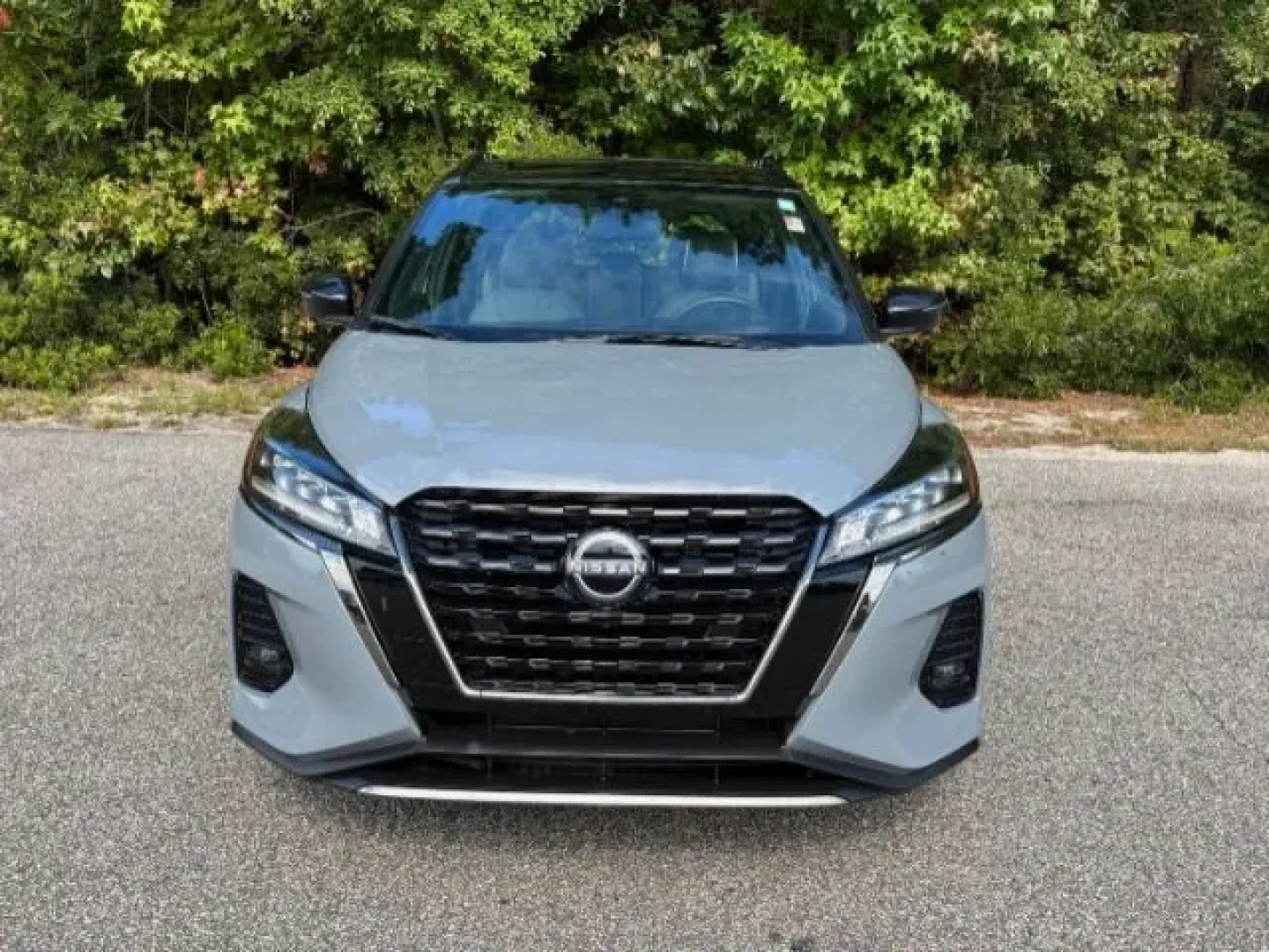2024 /Charcoal Nissan Kicks SR Xtronic CVT (3N1CP5DV0RL) with an 1.6L I-4 DOHC engine, located at 9146 Ocean Hwy West, Calabash, NC, 28467, (910) 579-1110, 33.928635, -78.576157 - **Elevate Your Adventures with the 2024 Nissan Kicks SR at Car City - Conway!**<br /> <br /> Are you ready to elevate your daily commute or weekend adventures? The 2024 Nissan Kicks SR is designed for the dynamic lifestyle of modern drivers who crave versatility, style, and efficiency. Perfect for g - Photo#4