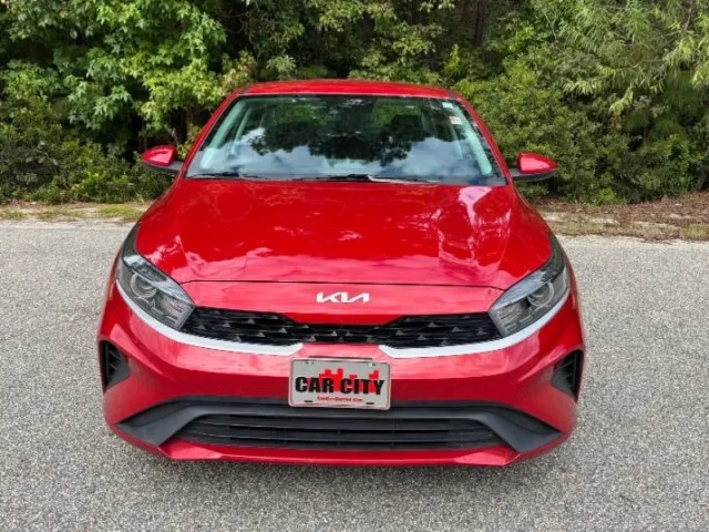 2024 /Black Kia Forte LXS (3KPF24AD7RE) with an 2L I-4 DOHC engine, located at 9146 Ocean Hwy West, Calabash, NC, 28467, (910) 579-1110, 33.928635, -78.576157 - **Discover the Perfect Blend of Style and Functionality with the 2024 Kia Forte at Car City - Conway!**<br /> <br /> Are you searching for a reliable, stylish sedan that fits seamlessly into your busy lifestyle? Look no further than the 2024 Kia Forte, now available at Car City - Conway! This pre-ow - Photo#4