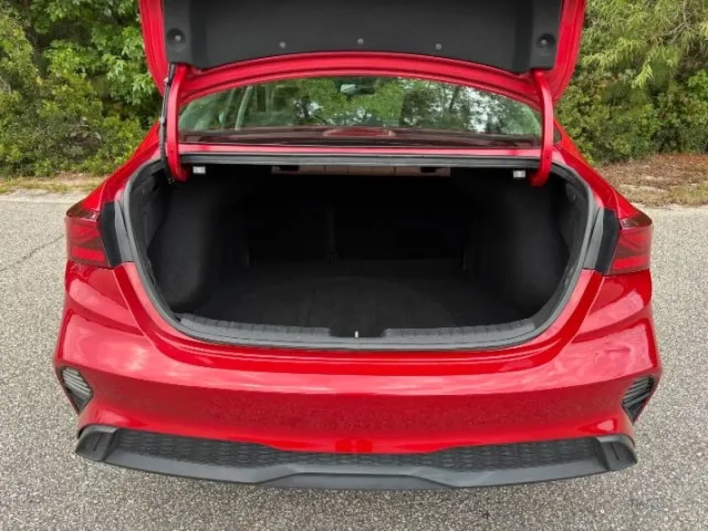 2024 /Black Kia Forte LXS (3KPF24AD7RE) with an 2L I-4 DOHC engine, located at 9146 Ocean Hwy West, Calabash, NC, 28467, (910) 579-1110, 33.928635, -78.576157 - **Discover the Perfect Blend of Style and Functionality with the 2024 Kia Forte at Car City - Conway!**<br /> <br /> Are you searching for a reliable, stylish sedan that fits seamlessly into your busy lifestyle? Look no further than the 2024 Kia Forte, now available at Car City - Conway! This pre-ow - Photo#12