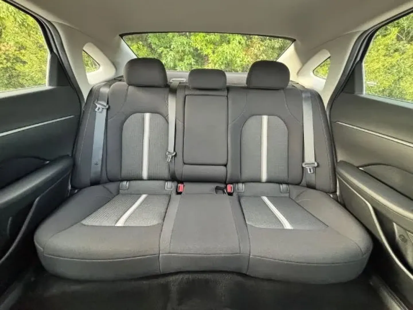 2024 /Dark Gray Hyundai Sonata SEL (KMHL64JA1RA) with an Smartstream 2.5L I-4 port/direct injection engine, located at 2761 East Hwy 501, Conway, SC, 29526, (843) 331-1151, 33.781528, -78.989883 - **Elevate Your Commuting Experience with the 2024 Hyundai Sonata SEL at Car City - Conway!**<br /> <br /> Are you looking for a stylish and practical sedan that seamlessly fits into your busy lifestyle? The 2024 Hyundai Sonata SEL is the perfect companion for your daily commute, weekend adventures, - Photo#11
