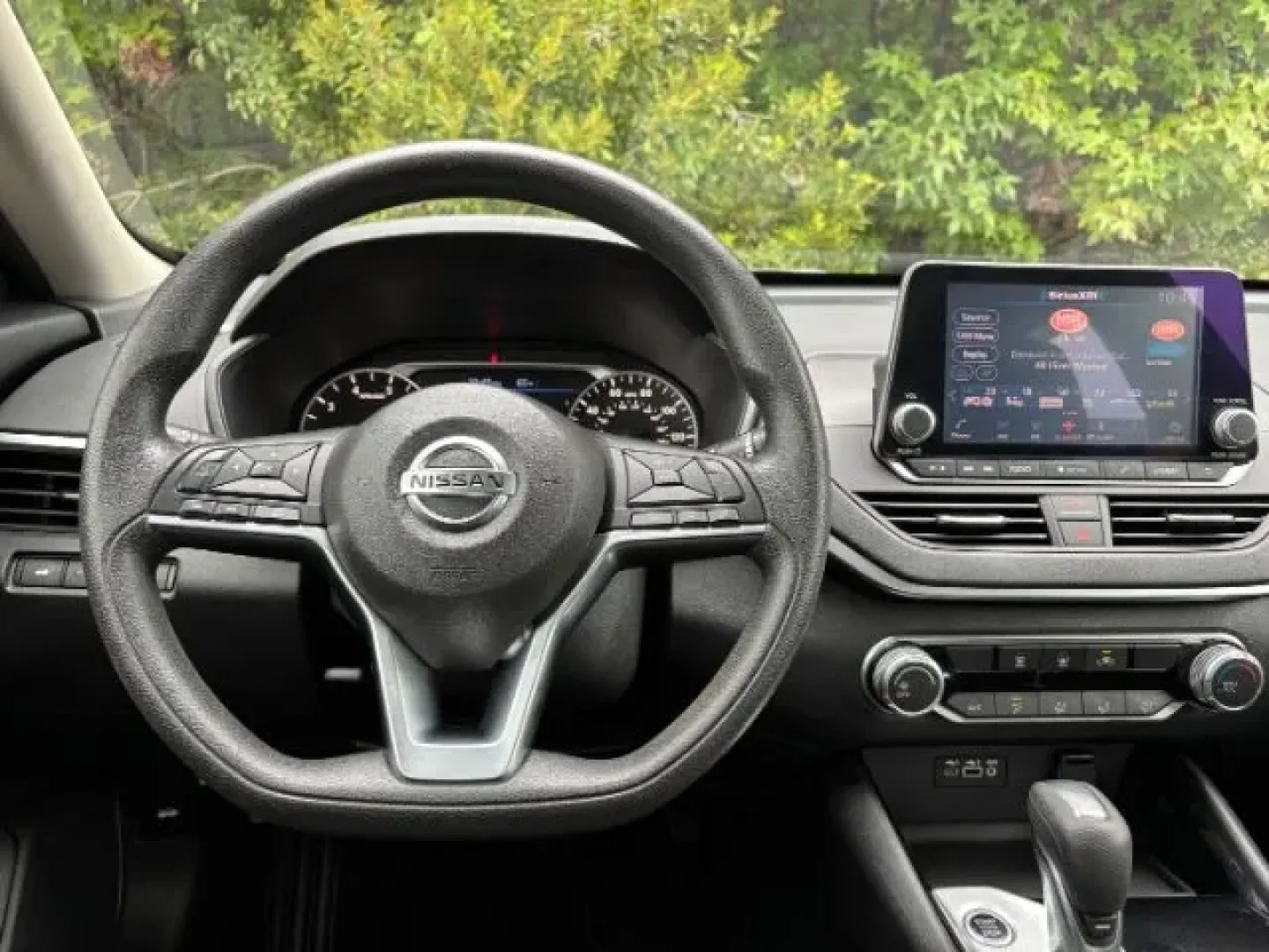 2021 /Charcoal Nissan Altima SV FWD (1N4BL4DV7MN) with an 2.5L I-4 gasoline direct injection engine, located at 2761 East Hwy 501, Conway, SC, 29526, (843) 331-1151, 33.781528, -78.989883 - **Elevate Your Daily Drive with the 2021 Nissan Altima SV Perfect for Commuters and Families Alike!**<br /> <br /> Are you in search of a reliable and stylish sedan that effortlessly combines comfort and efficiency? Look no further than this stunning 2021 Nissan Altima SV, now available at Car City - Photo#7