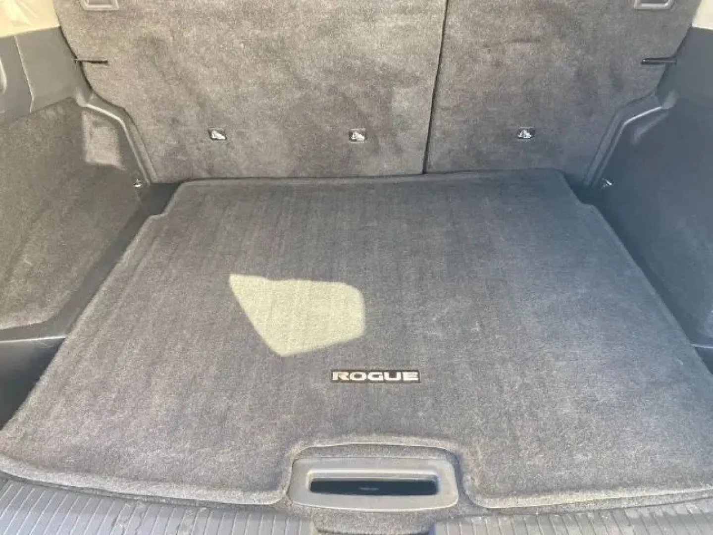 2024 /Charcoal Nissan Rogue S FWD (5N1BT3AA2RC) with an VC-Turbo 1.5L I-3 gasoline direct injection engine, located at 9146 Ocean Hwy West, Calabash, NC, 28467, (910) 579-1110, 33.928635, -78.576157 - Discover the perfect blend of style, comfort, and reliability with this stunning 2024 Nissan Rogue, now available at Car City - Calabash, your trusted source for quality used vehicles! Located conveniently at 9146 Ocean Hwy West, Calabash, NC 28467, we specialize in pre-owned cars that cater to a wi - Photo#6