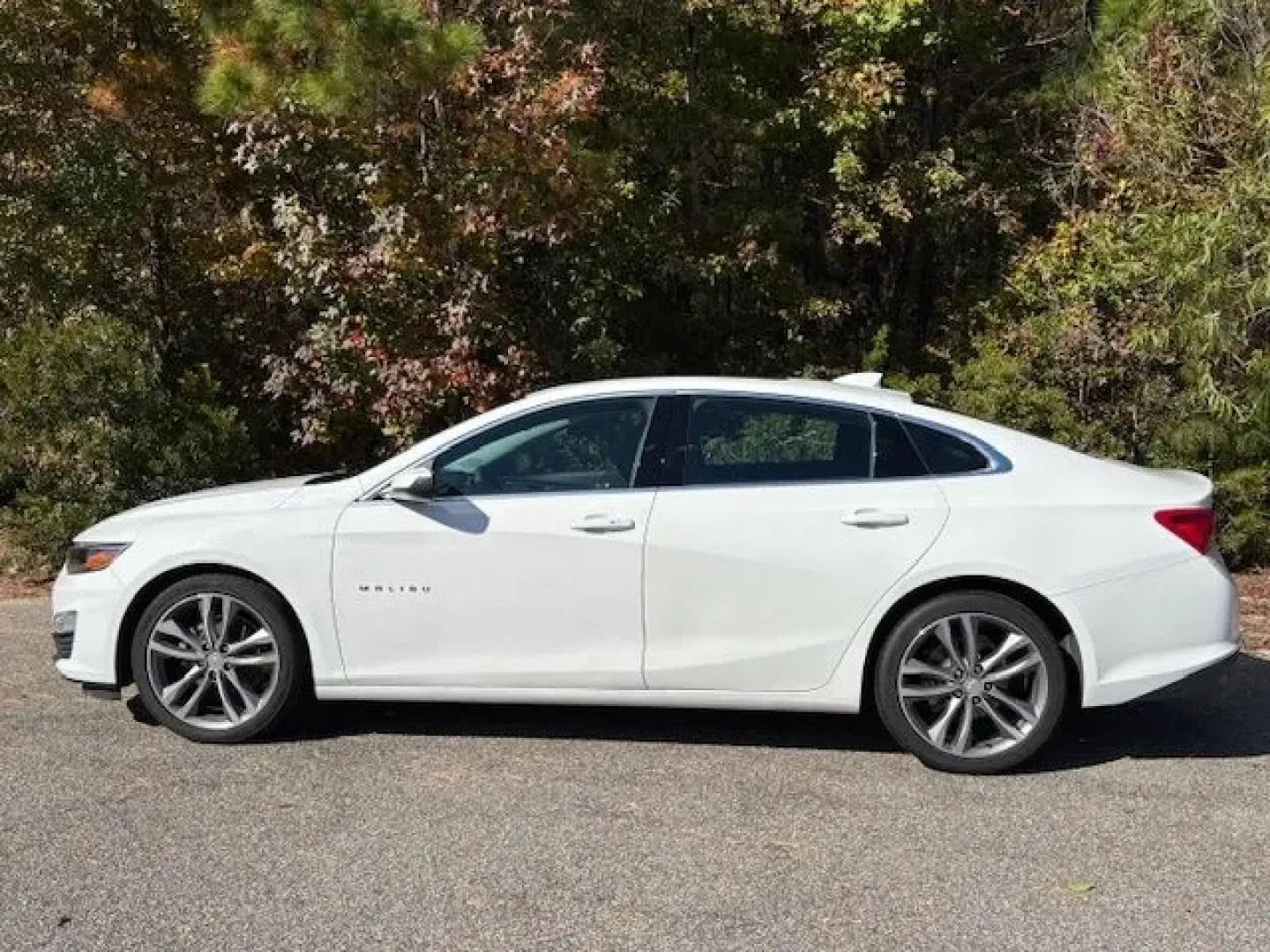 2023 /Jet Black Chevrolet Malibu FWD 1LT (1G1ZD5ST2PF) with an ECOTEC 1.5L I-4 gasoline direct injection engine, located at 2761 East Hwy 501, Conway, SC, 29526, (843) 331-1151, 33.781528, -78.989883 - Are you looking for a vehicle that seamlessly blends style, comfort, and practicality? Look no further than this stunning 2023 Chevrolet Malibu, available now at Car City - Conway, your trusted pre-owned dealership located at 2761 East Hwy 501, Conway, SC 29526. Perfect for daily commutes, weekend g - Photo#2