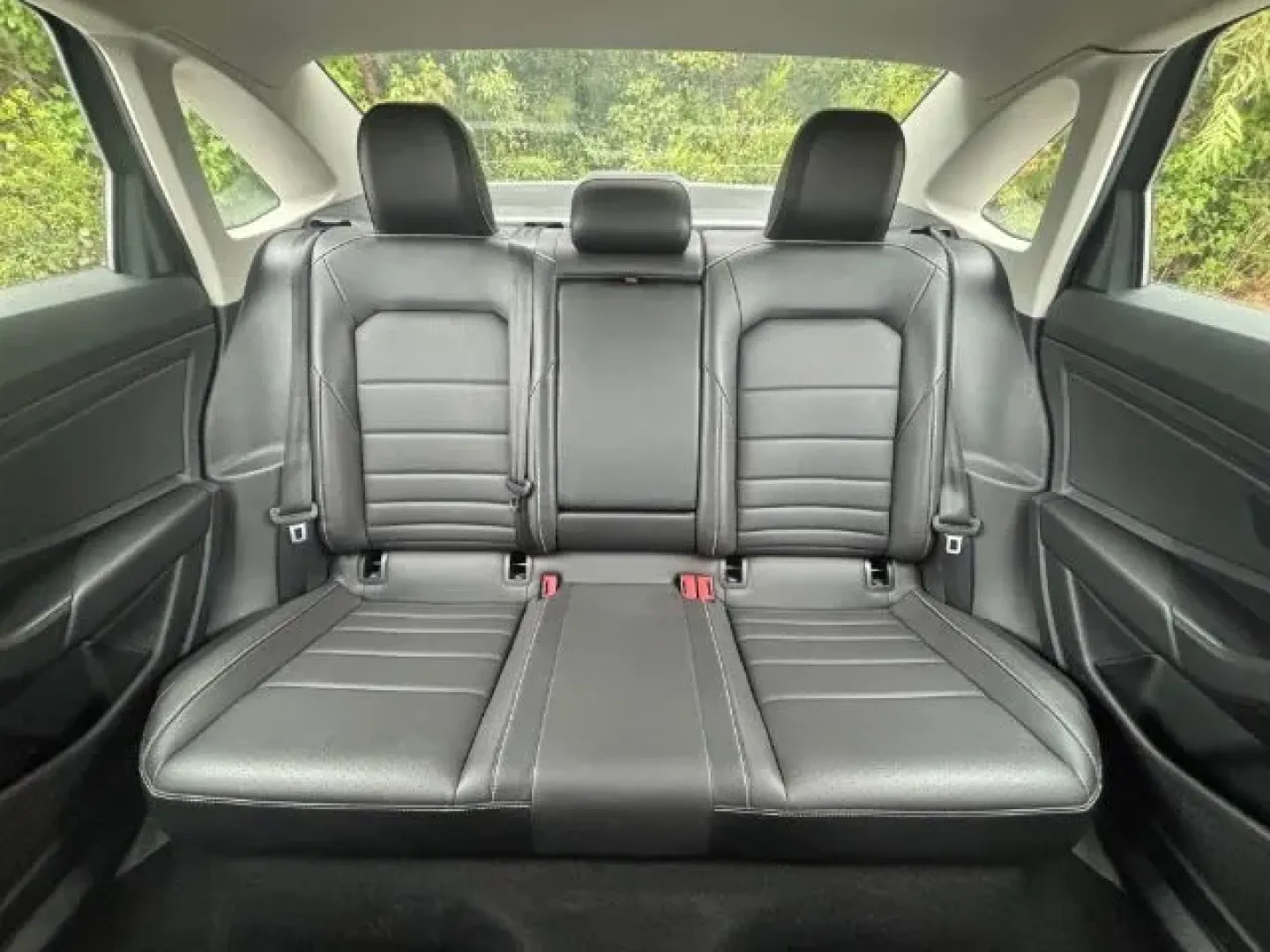2024 /Titan Black Volkswagen Jetta 1.5T SE (3VW7M7BUXRM) with an 1.5L I-4 gasoline direct injection engine, located at 2761 East Hwy 501, Conway, SC, 29526, (843) 331-1151, 33.781528, -78.989883 - **Discover the Perfect Blend of Style and Comfort with this 2024 Volkswagen Jetta at Car City - Conway!**<br /> <br /> Are you searching for a reliable and stylish sedan that fits your active lifestyle? Look no further than this stunning 2024 Volkswagen Jetta 1.5T SE! Whether you're commuting to wor - Photo#13