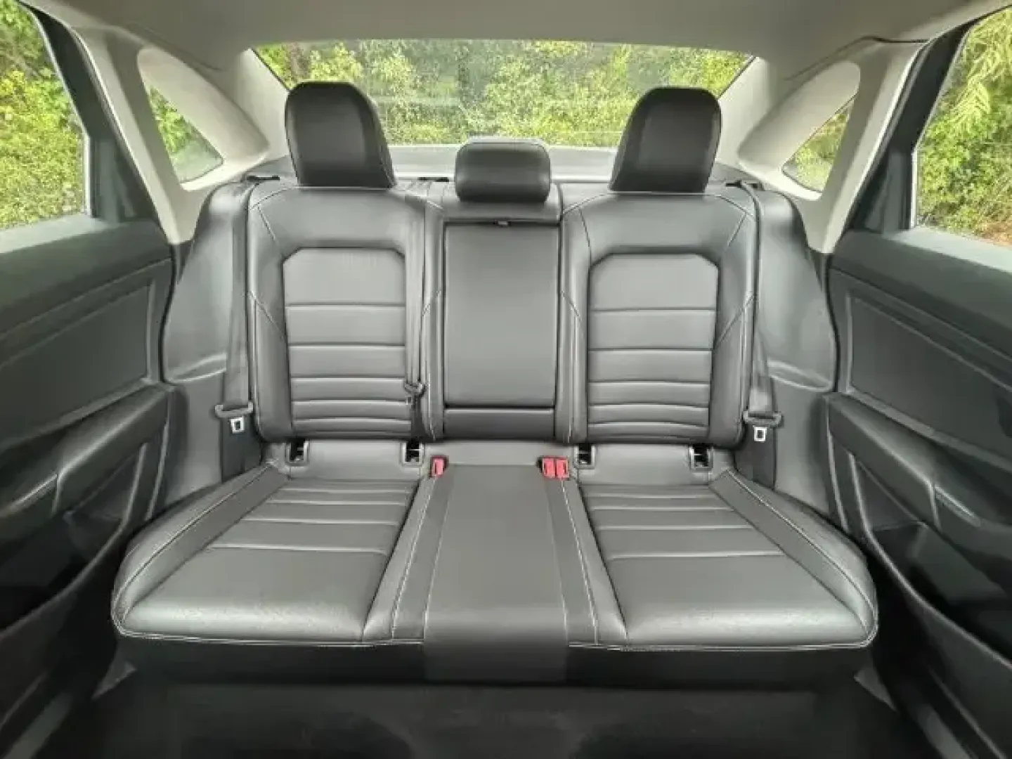 2024 /Titan Black Volkswagen Jetta 1.5T SE (3VW7M7BUXRM) with an 1.5L I-4 gasoline direct injection engine, 8A transmission, located at 2761 East Hwy 501, Conway, SC, 29526, (843) 331-1151, 33.781528, -78.989883 - **Discover the Perfect Blend of Style and Comfort with this 2024 Volkswagen Jetta at Car City - Conway!**<br /> <br /> Are you searching for a reliable and stylish sedan that fits your active lifestyle? Look no further than this stunning 2024 Volkswagen Jetta 1.5T SE! Whether you're commuting to wor - Photo#13